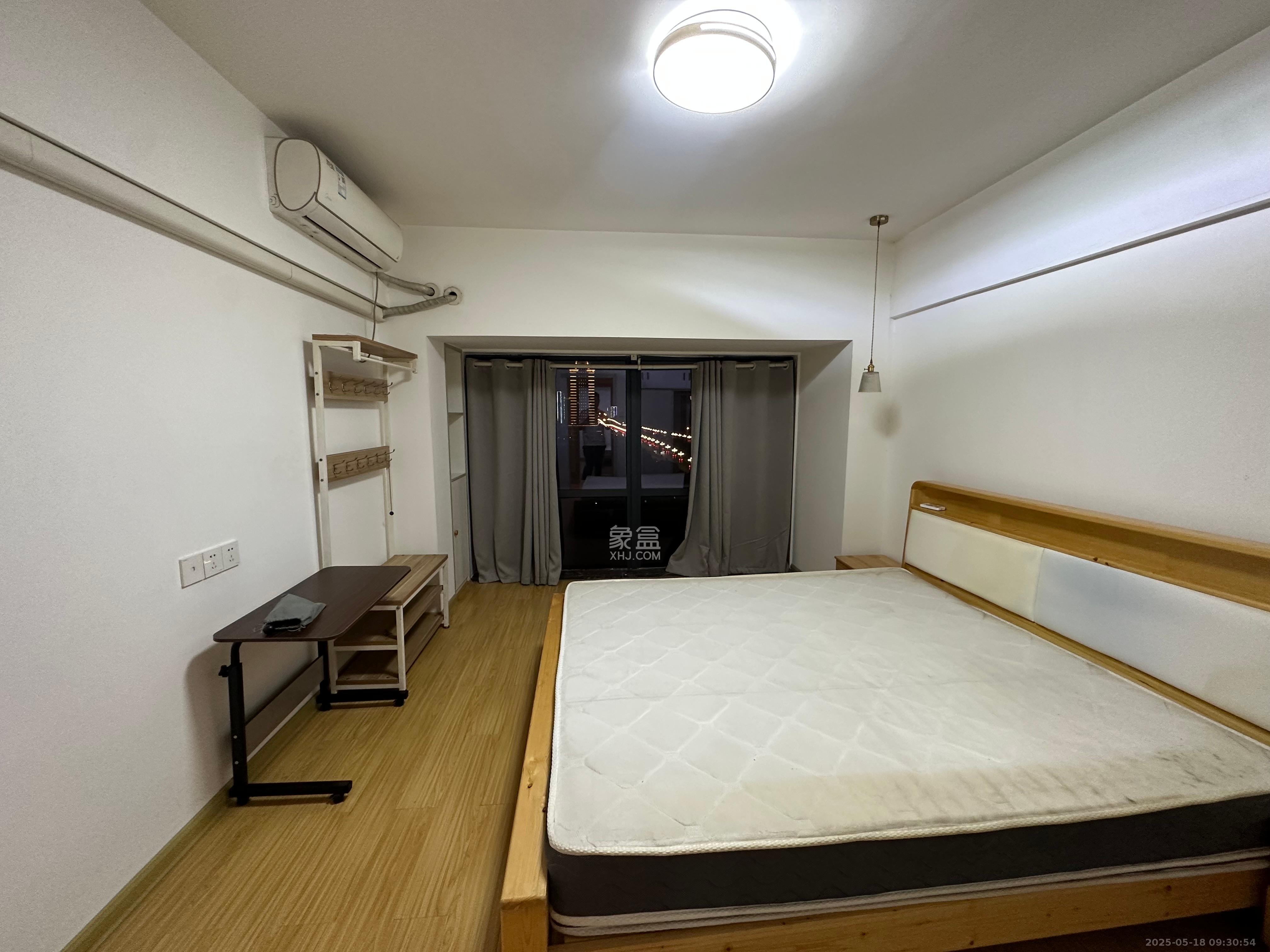 麓江春  2室2厅1卫   2680.00元/月室内图