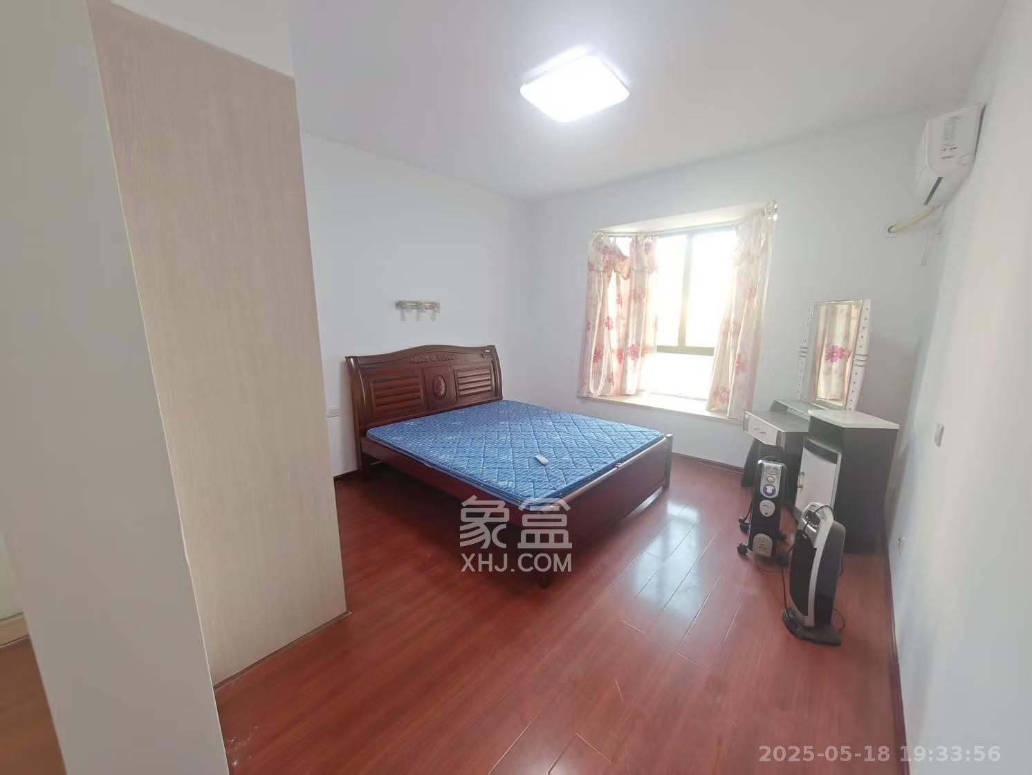 天城湖光山色  4室2厅2卫    3400.0元/月 天城湖光山色  4室2厅2卫    3400.0元/月室内图