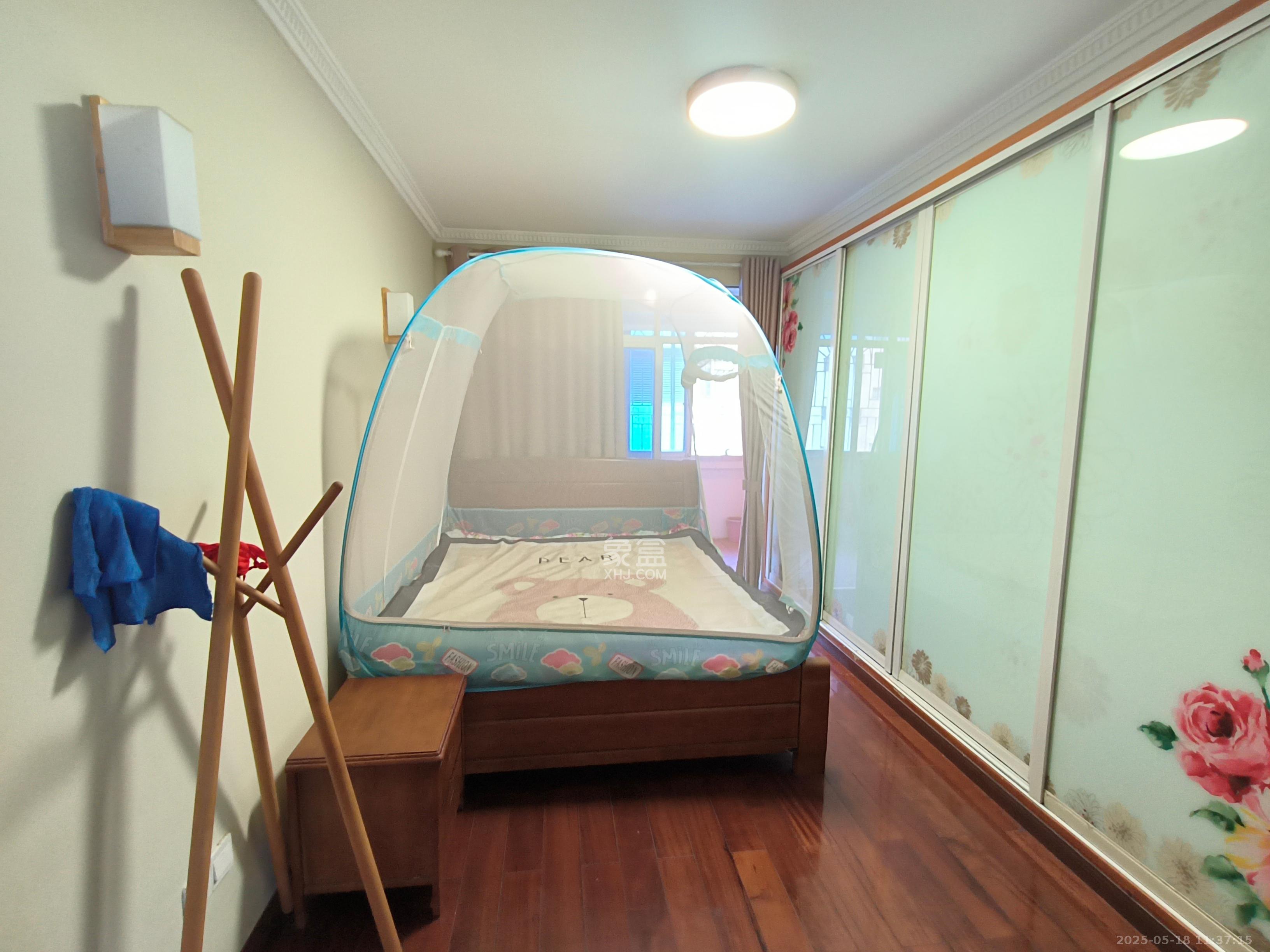 华天大酒店宿舍楼 2室1厅1卫 2400.0元/月 华天大酒店宿舍楼 2室1厅1卫 2400.0元/月室内图