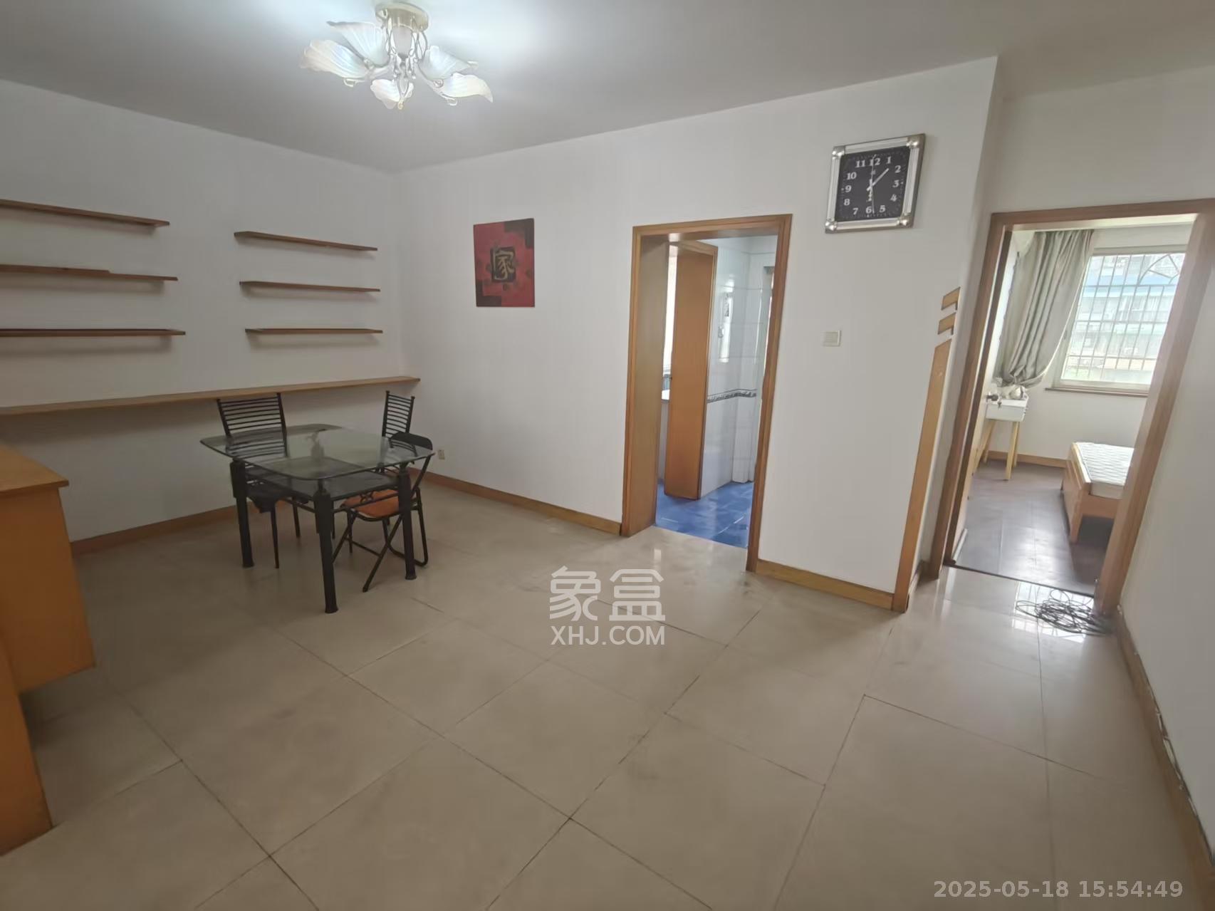 新世纪家园 3室2厅1卫 2600.0元/月 新世纪家园 3室2厅1卫 2600.0元/月室内图