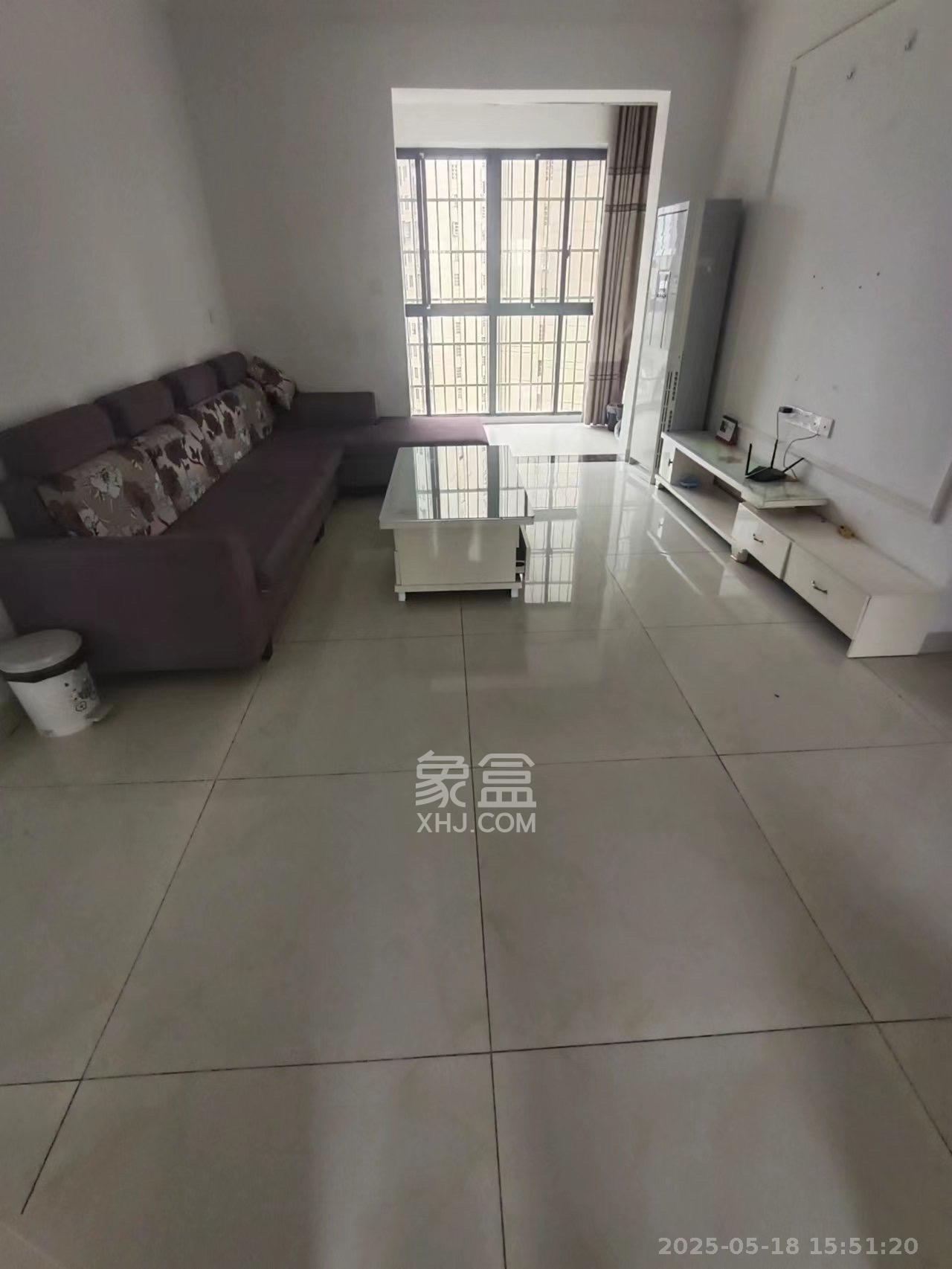 光明城市(星辰青年城) 3室2厅1卫 2500.0元/月 光明城市(星辰青年城) 3室2厅1卫 2500.0元/月室内图