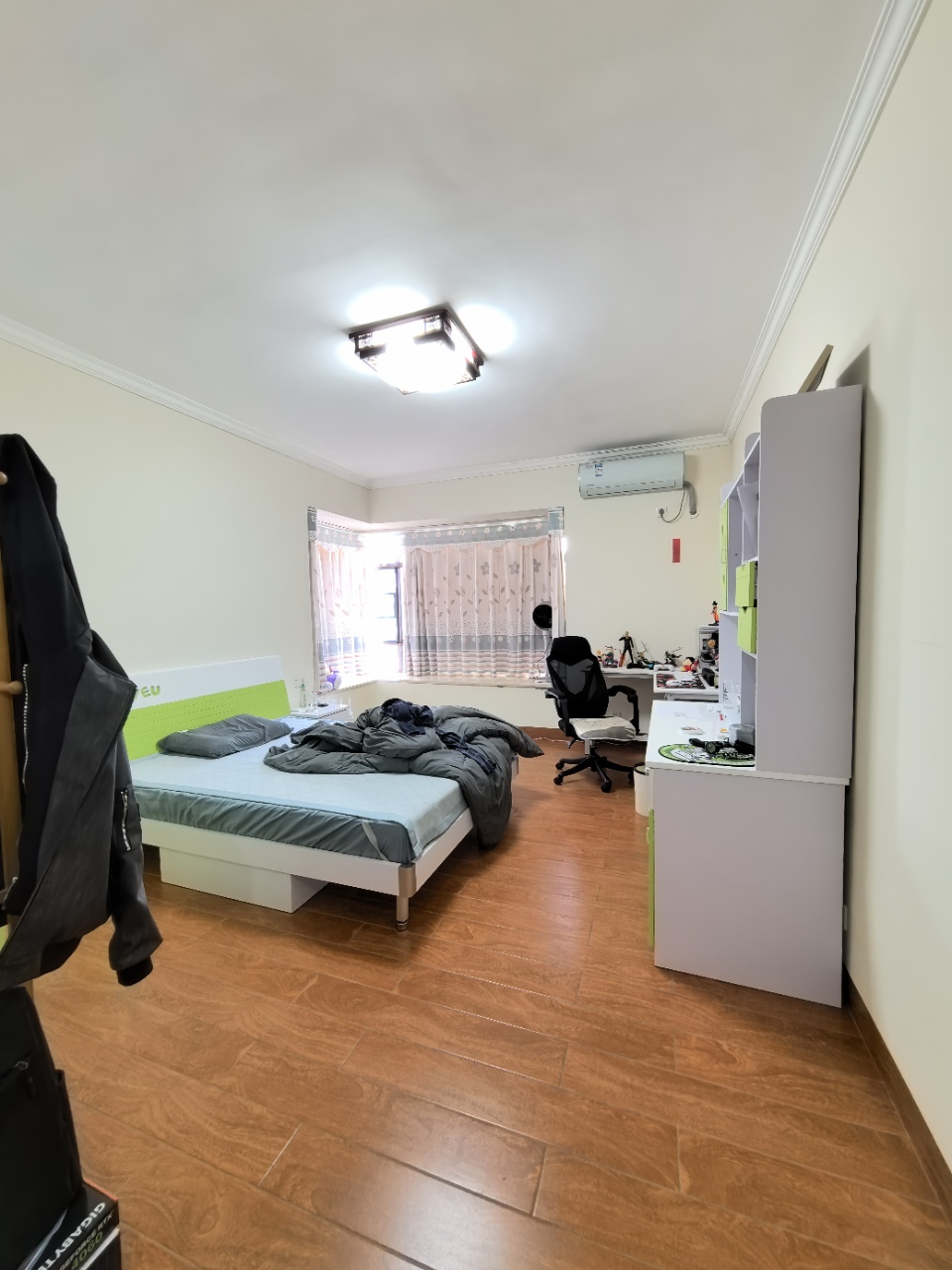 椰海雅苑 1室2厅1卫 205.0万 椰海雅苑 1室2厅1卫 205.0万室内图