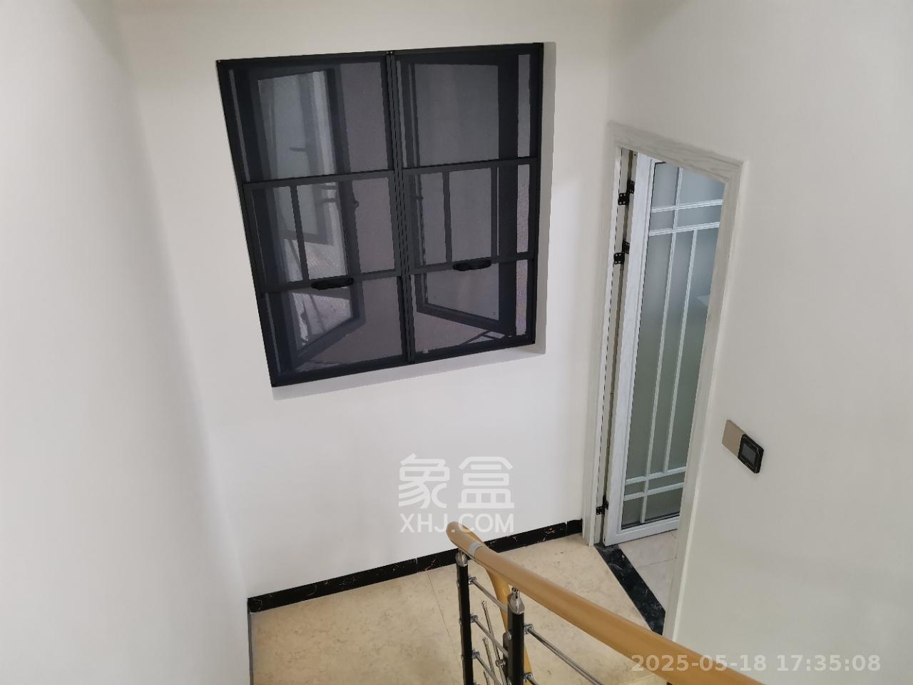 裕天国际商汇中心 2室1厅1卫 4200.0元/月 裕天国际商汇中心 2室1厅1卫 4200.0元/月室内图