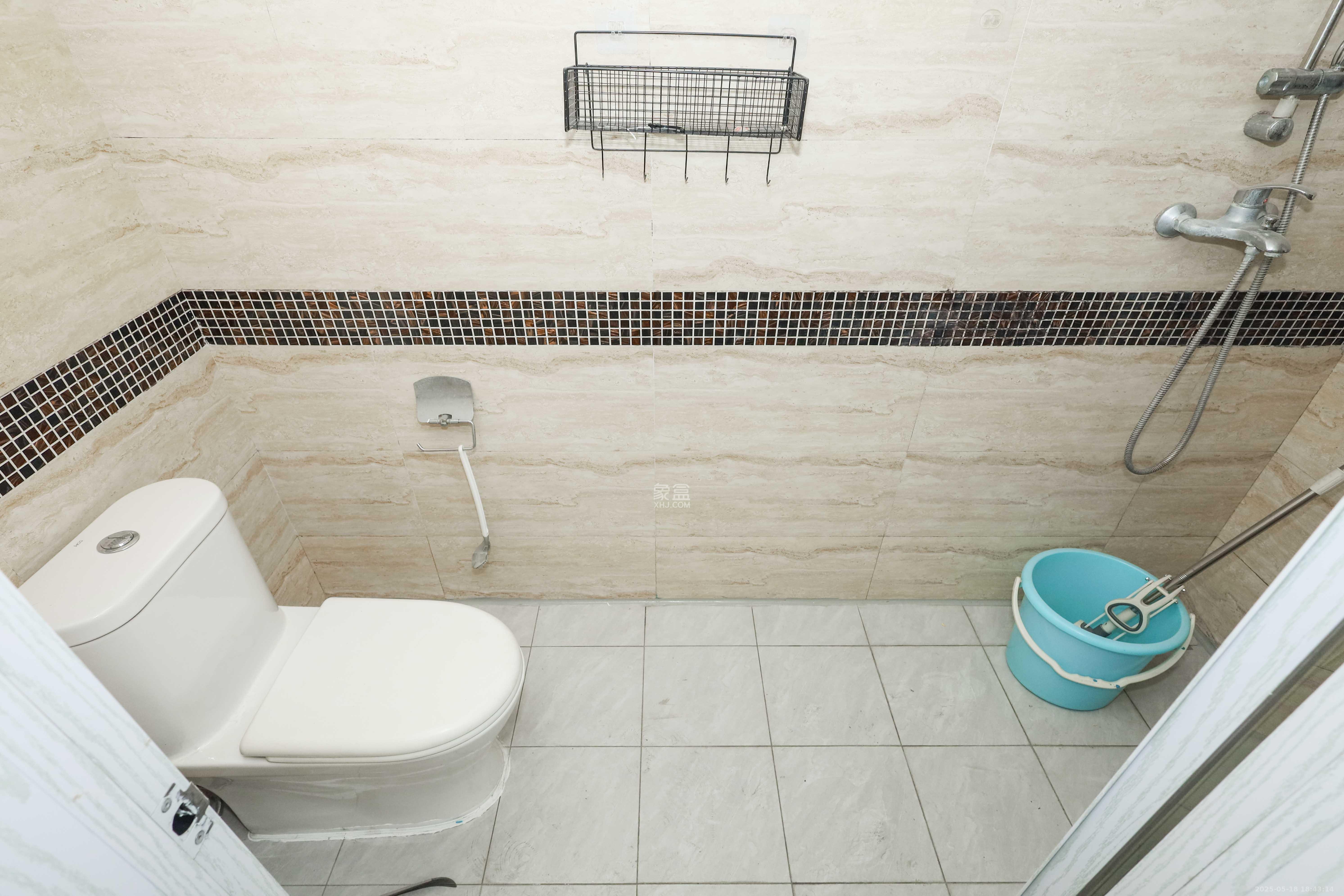 万科城市花园  3室2厅1卫    80.0万 万科城市花园  3室2厅1卫    80.0万卫生间