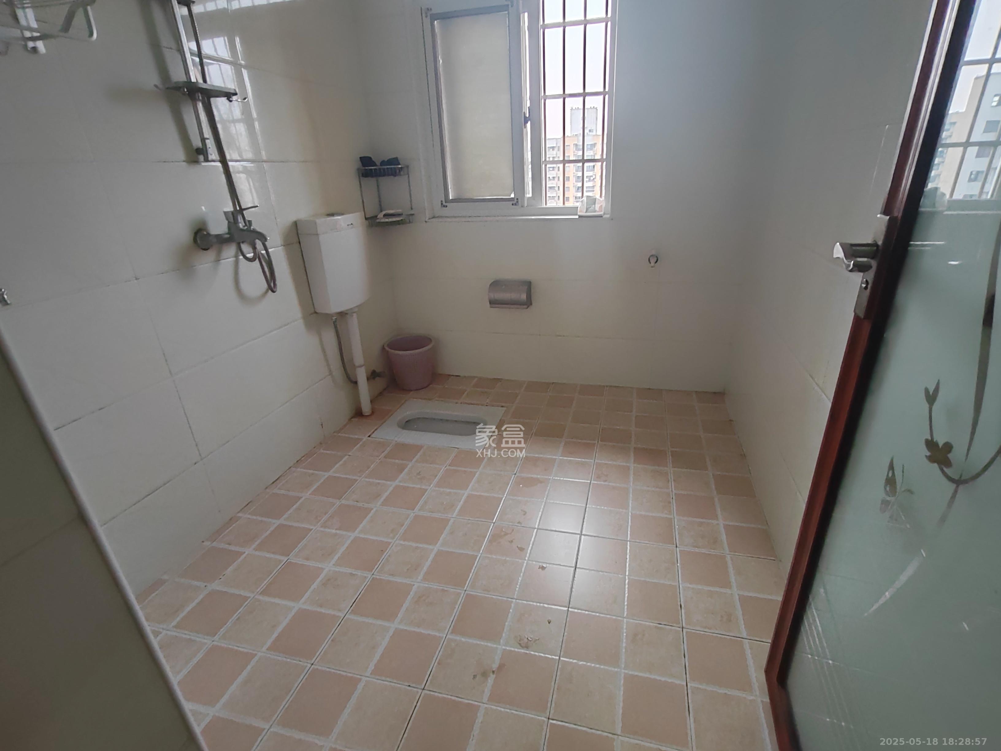家和苑（原梅溪湖保障性住房一期）  3室2厅1卫   2500.00元/月室内图