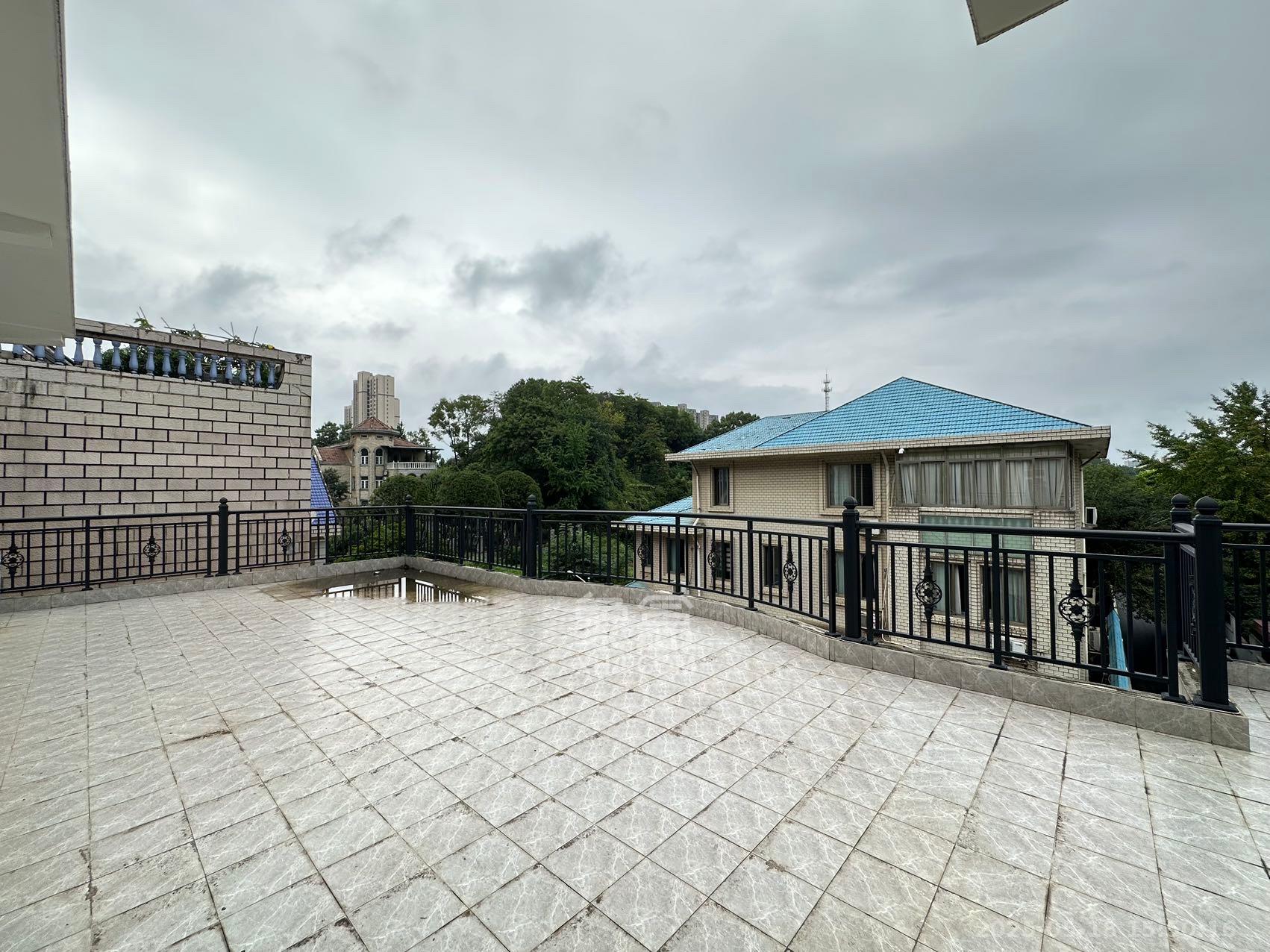 洪山翠园  7室4厅3卫   18000.00元/月室内图