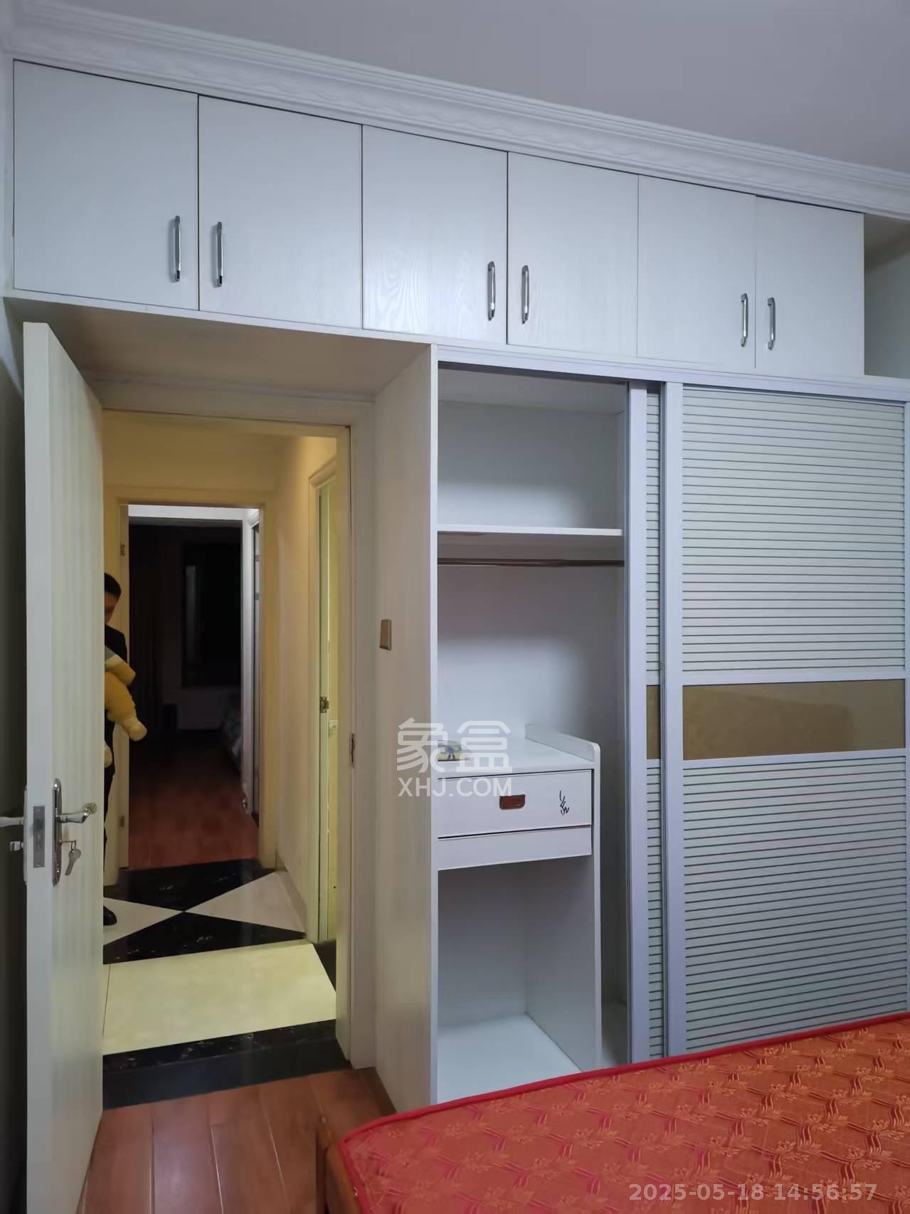 邦盛水岸御园 4室2厅1卫 2200.0元/月 邦盛水岸御园 4室2厅1卫 2200.0元/月室内图