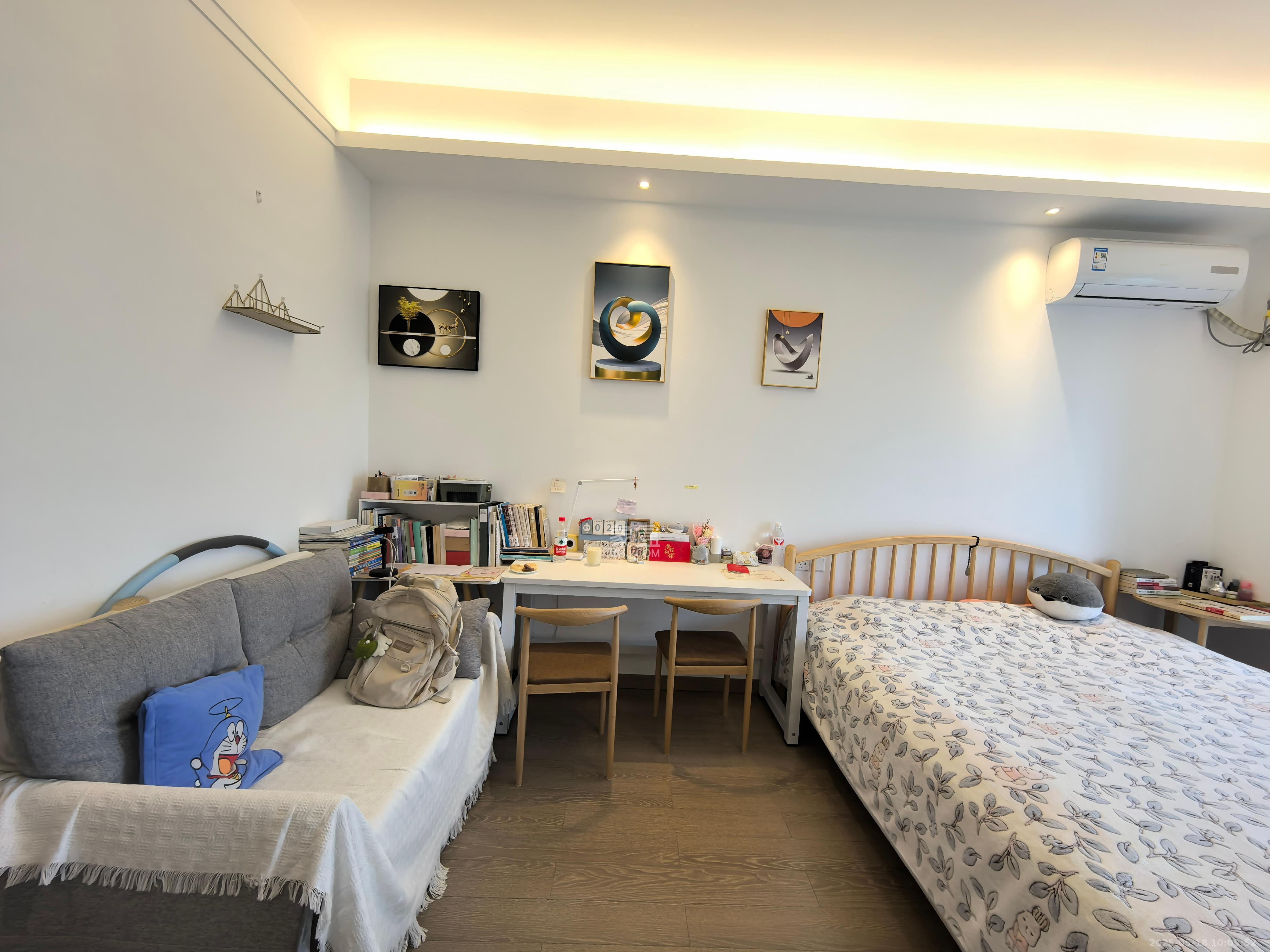 映客龙湖璟翠公馆（映客龙湖璟翠中心）   41.28㎡      1600.0元/月室内图