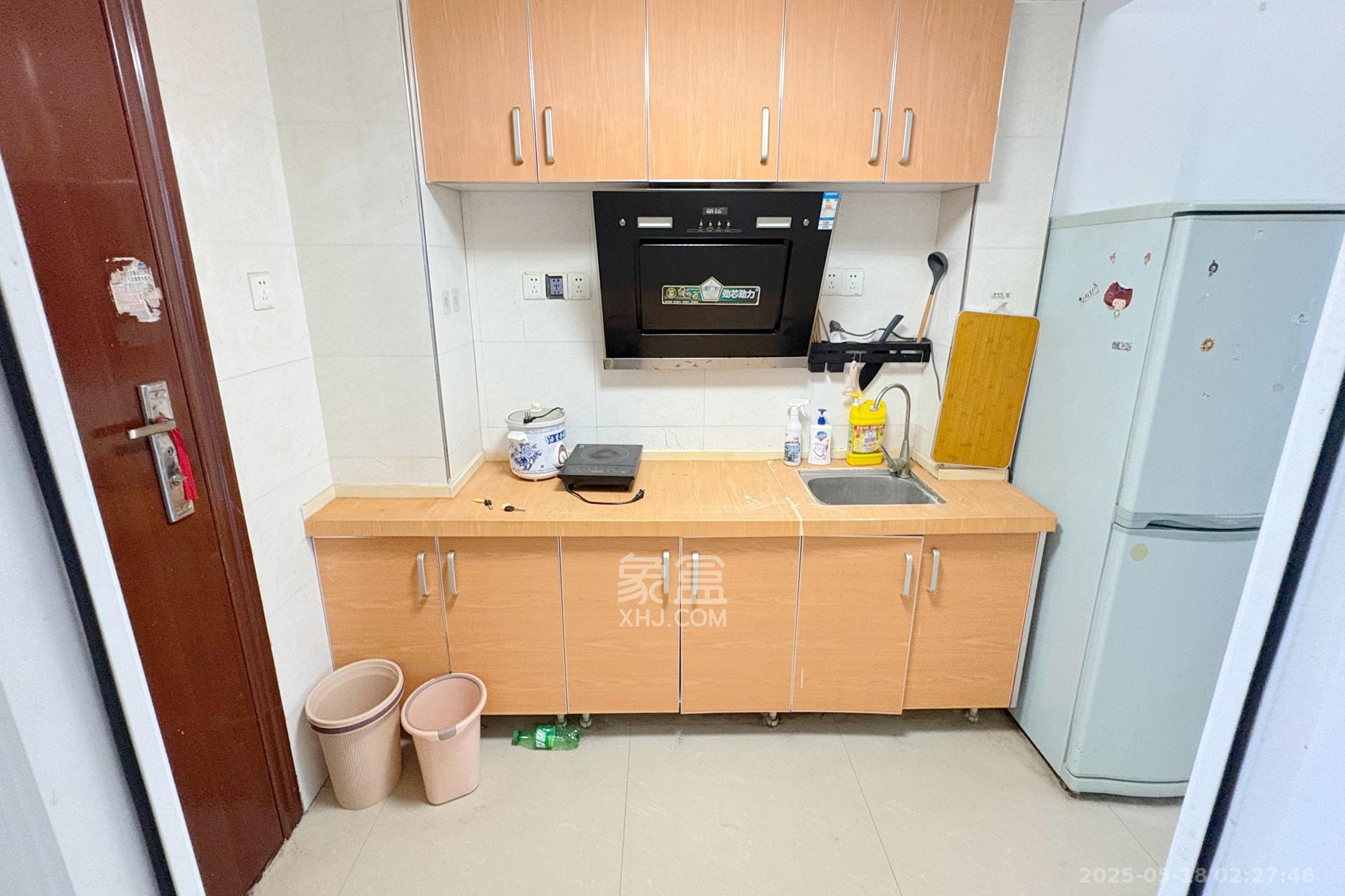 融圣国际  2室1厅1卫    60.0万厨房