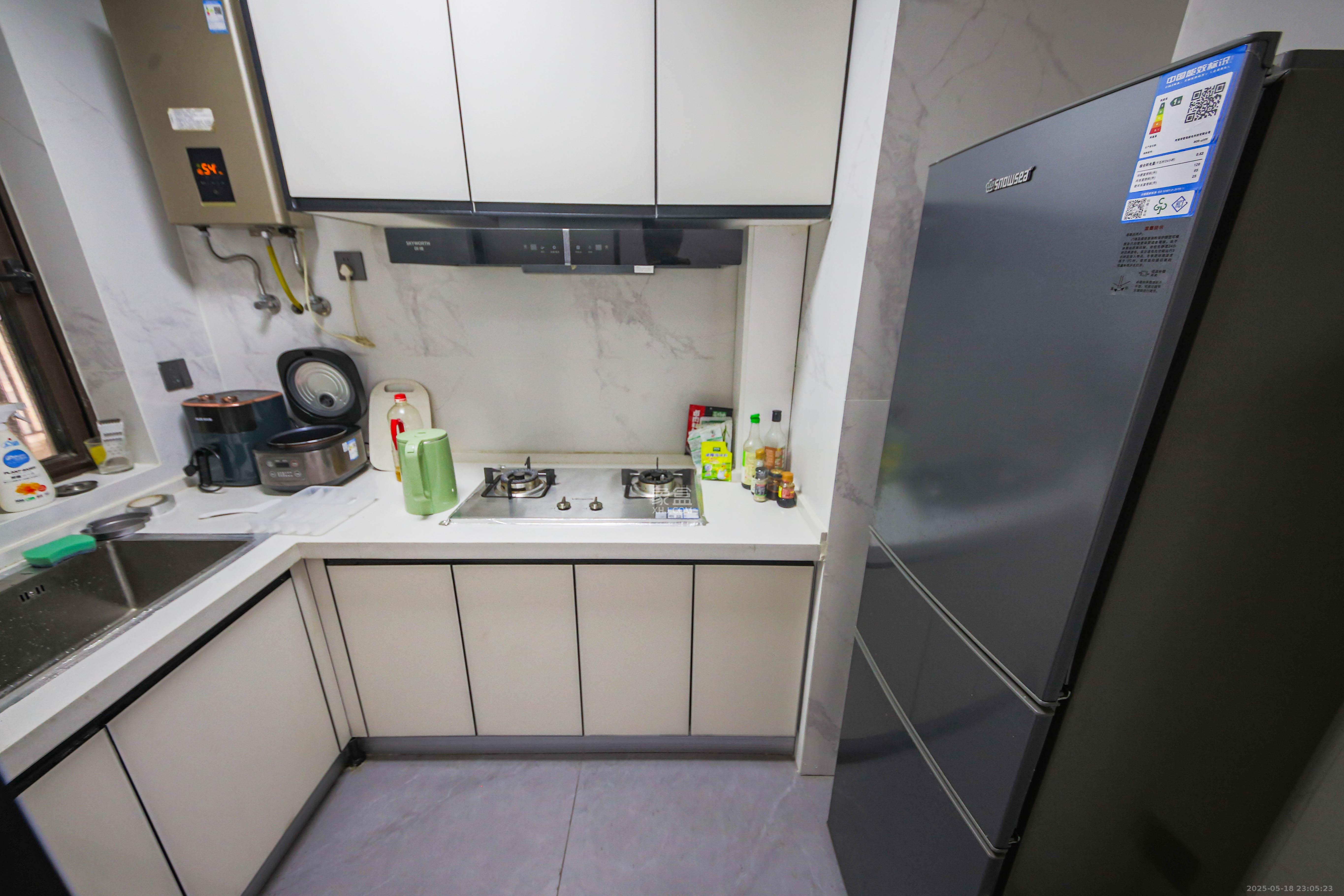中建信和城  3室2厅1卫   118.00万厨房