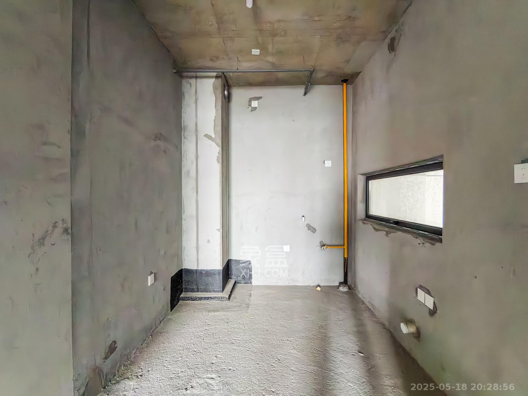 和顺府  3室2厅2卫    88.0万 和顺府  3室2厅2卫    88.0万厨房