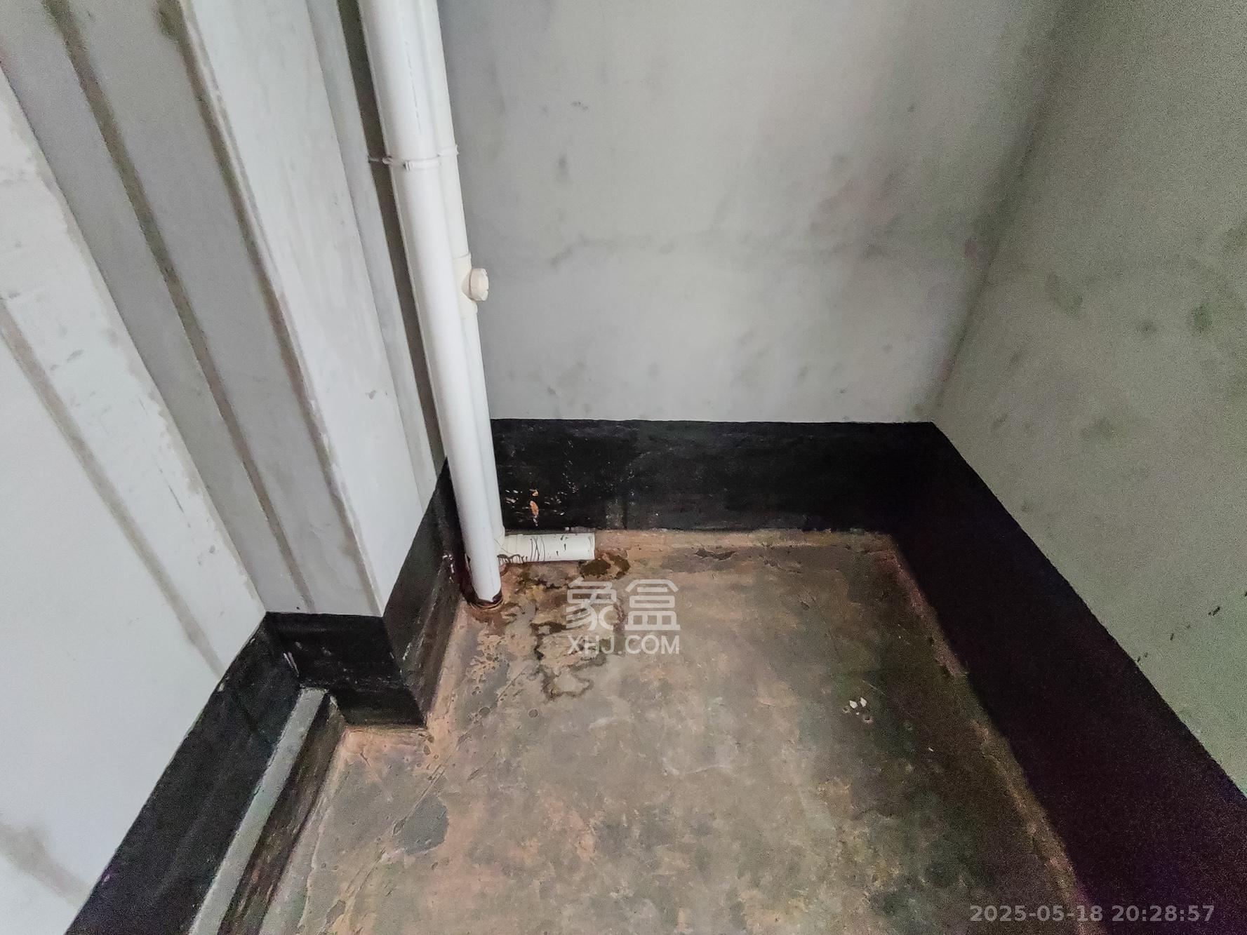 和顺府  3室2厅2卫    88.0万 和顺府  3室2厅2卫    88.0万卫生间