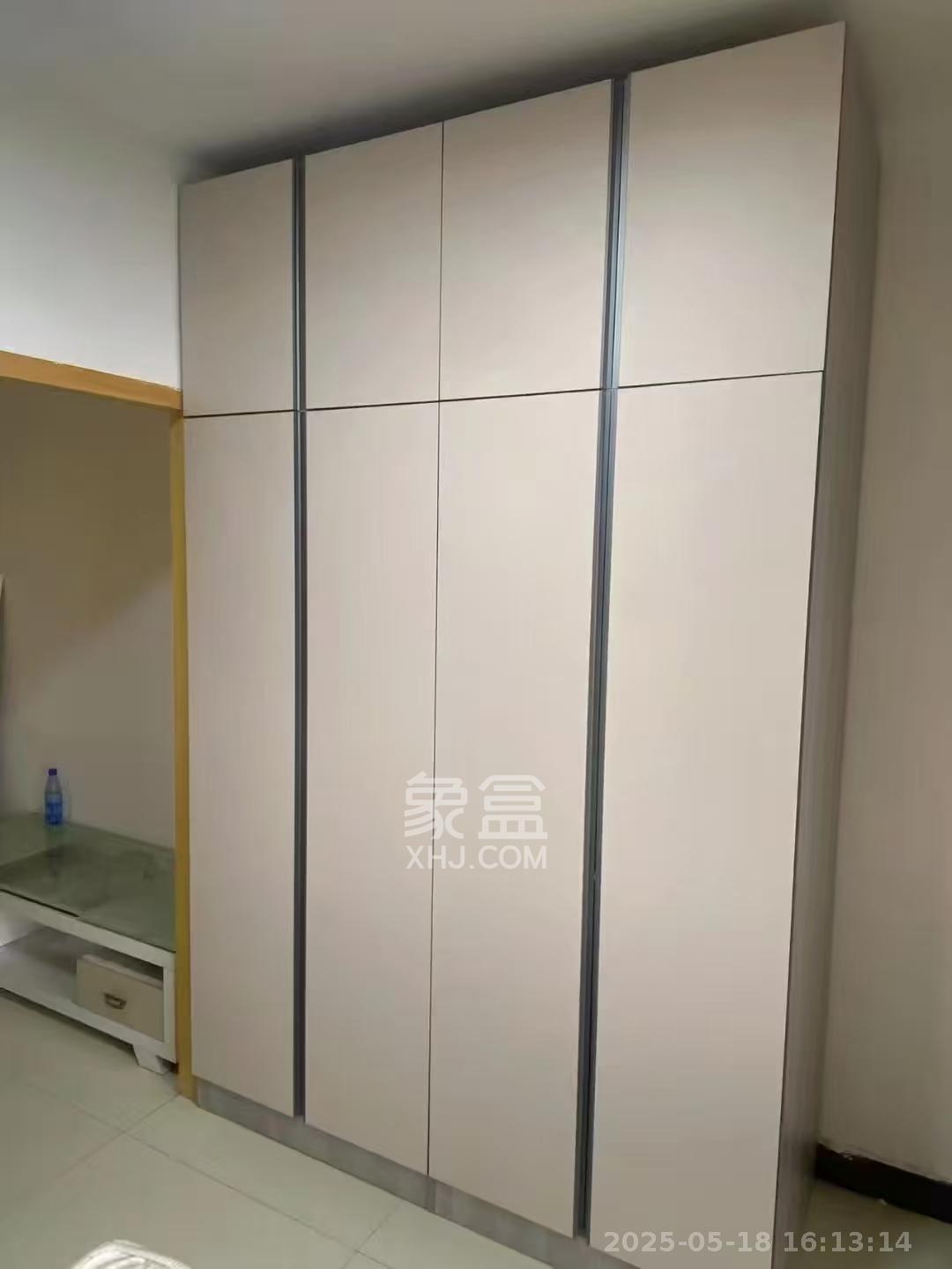 融橙上品  1室1厅1卫   1300.00元/月室内图