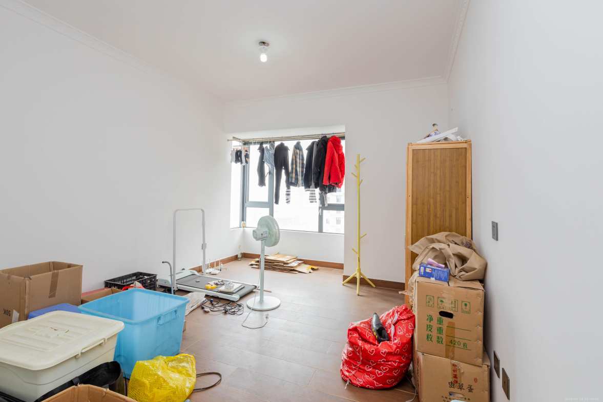 日盛湖湘花苑 1室0厅0卫 123.0万 日盛湖湘花苑 1室0厅0卫 123.0万卧室