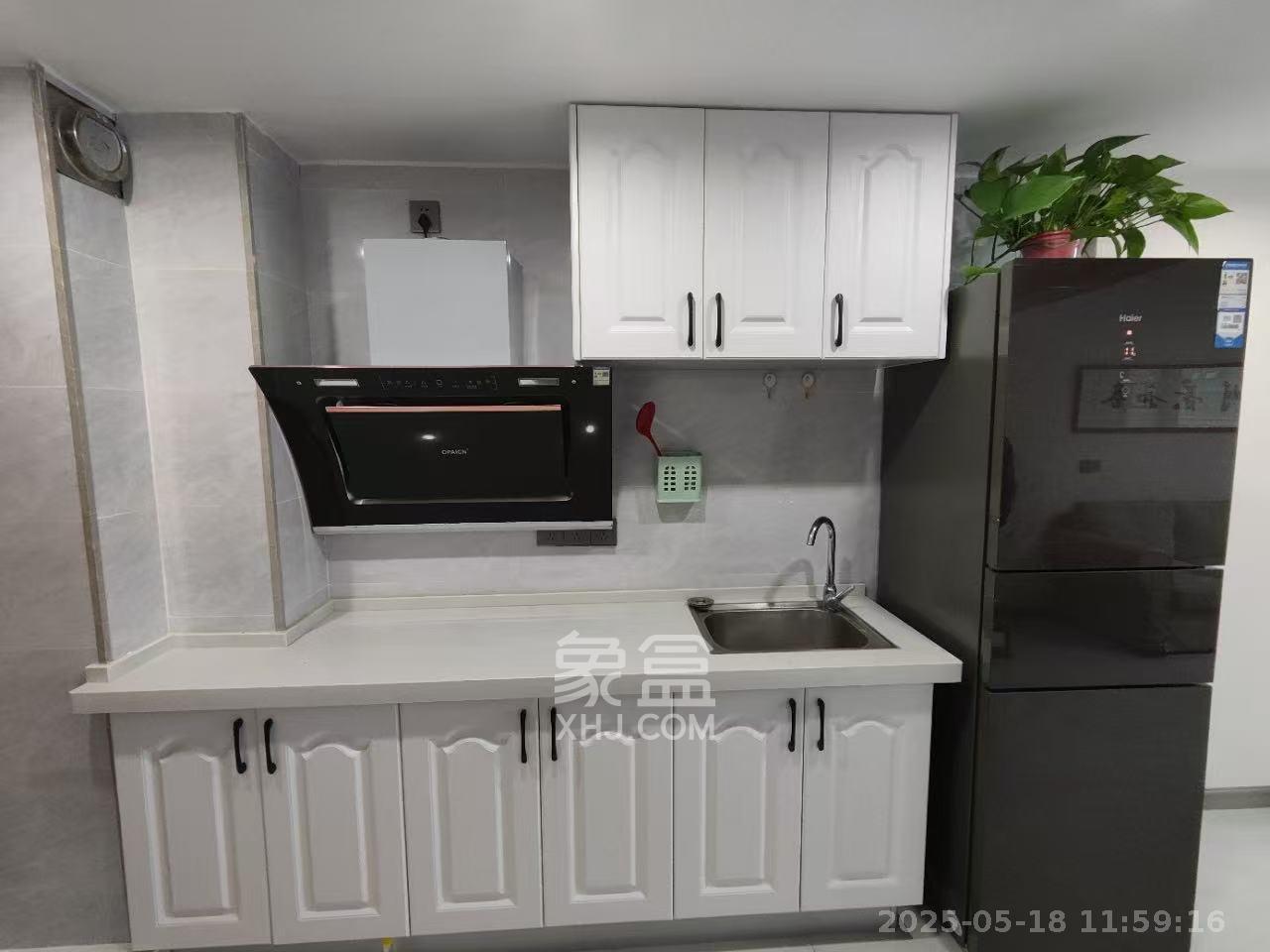 梅溪湖金茂湾 2室1厅1卫 2188.0元/月 梅溪湖金茂湾 2室1厅1卫 2188.0元/月室内图