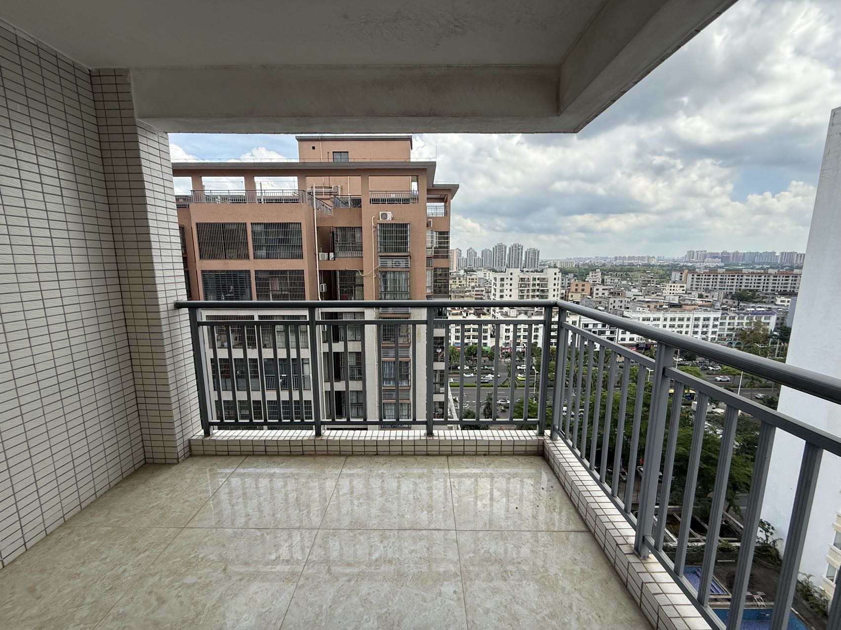 盛世一品 2室1厅1卫 2400.0元/月 盛世一品 2室1厅1卫 2400.0元/月室内图