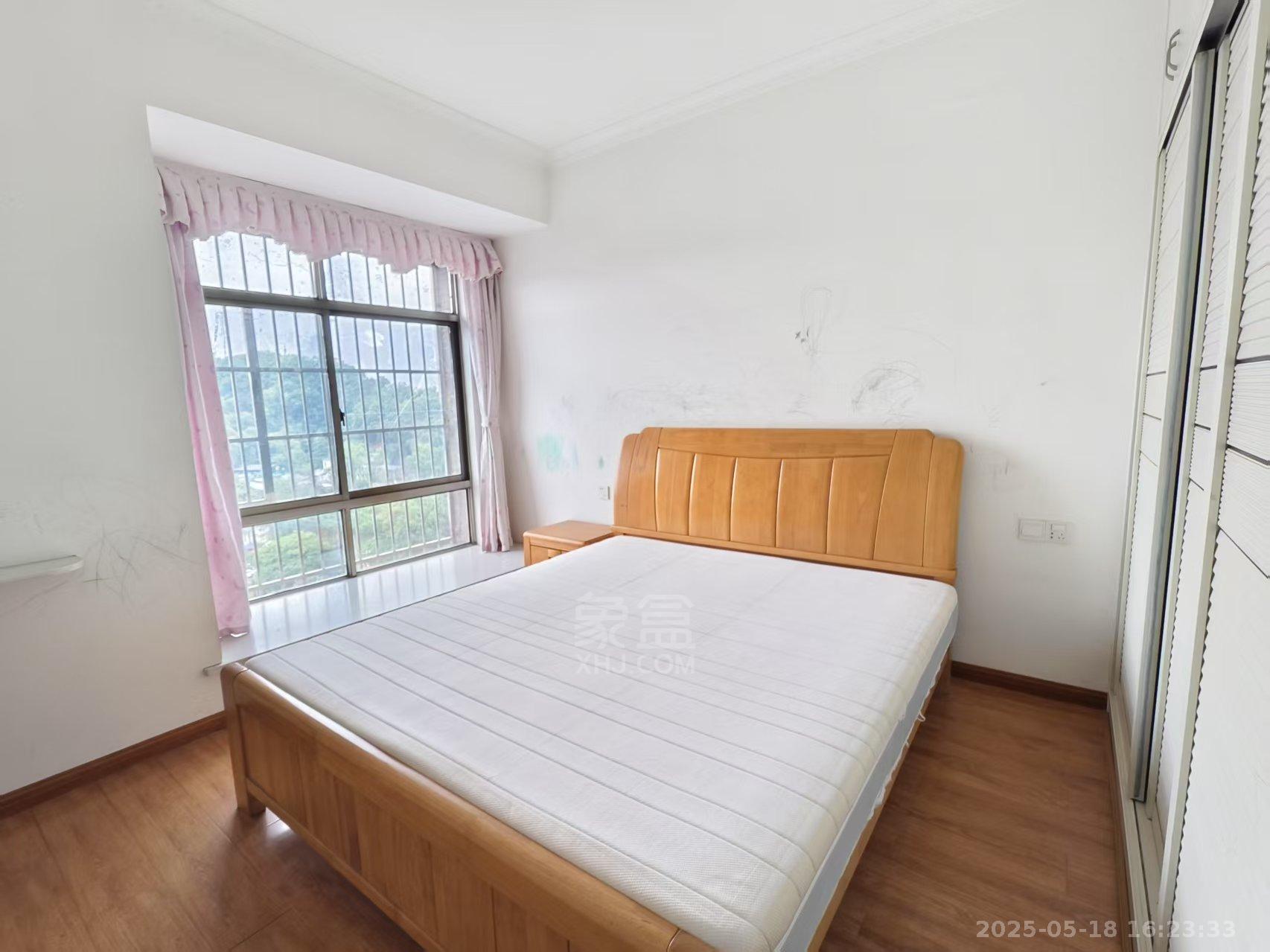 公园道一号(兆富佳园) 2室2厅1卫 1200.0元/月 公园道一号(兆富佳园) 2室2厅1卫 1200.0元/月室内图