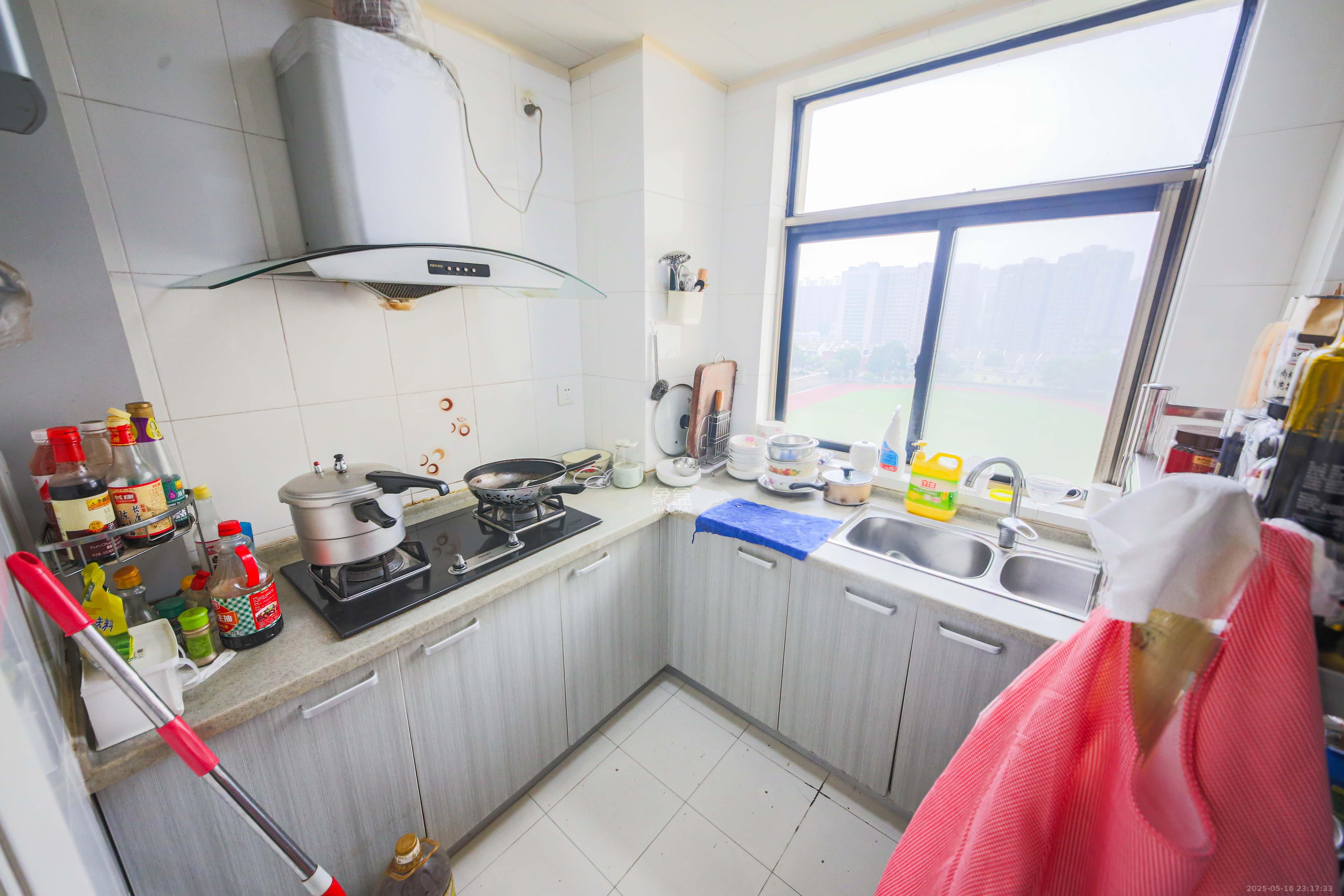 旺坤家园 1室1厅1卫 41.8万 旺坤家园 1室1厅1卫 41.8万厨房