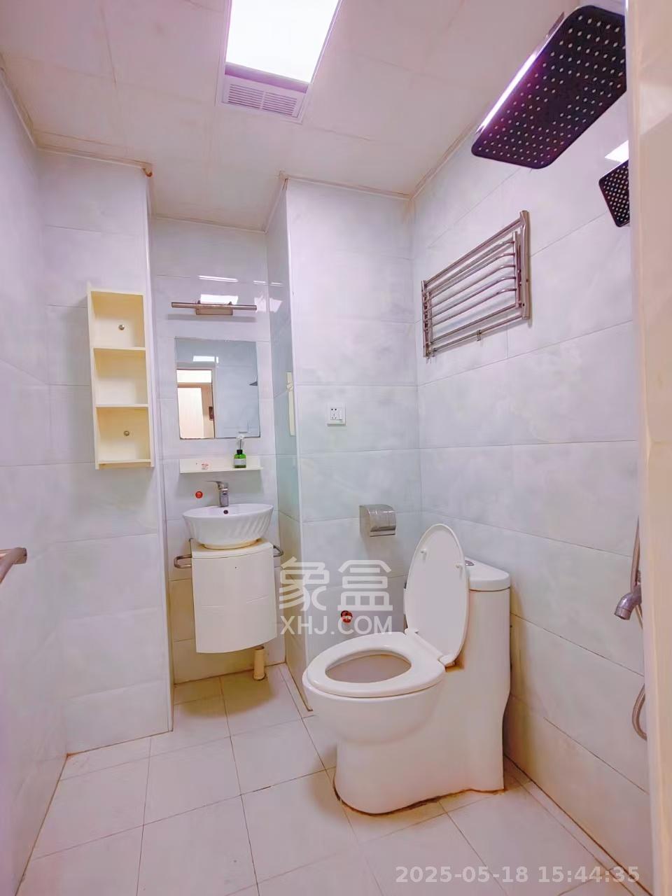 帝景国际  1室1厅1卫    1100.0元/月 帝景国际  1室1厅1卫    1100.0元/月室内图