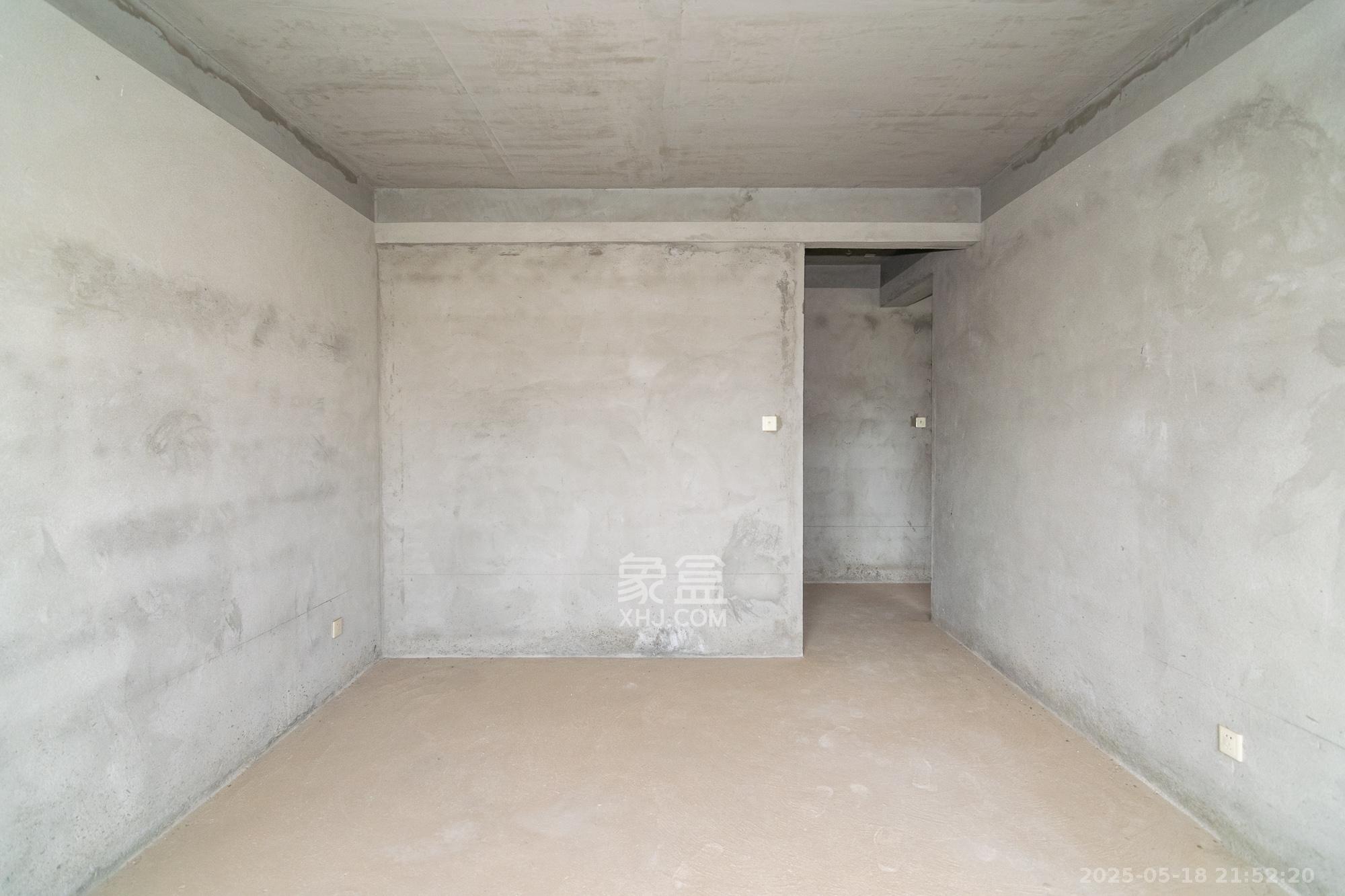 晟通城  3室2厅2卫    73.8万 晟通城  3室2厅2卫    73.8万卧室