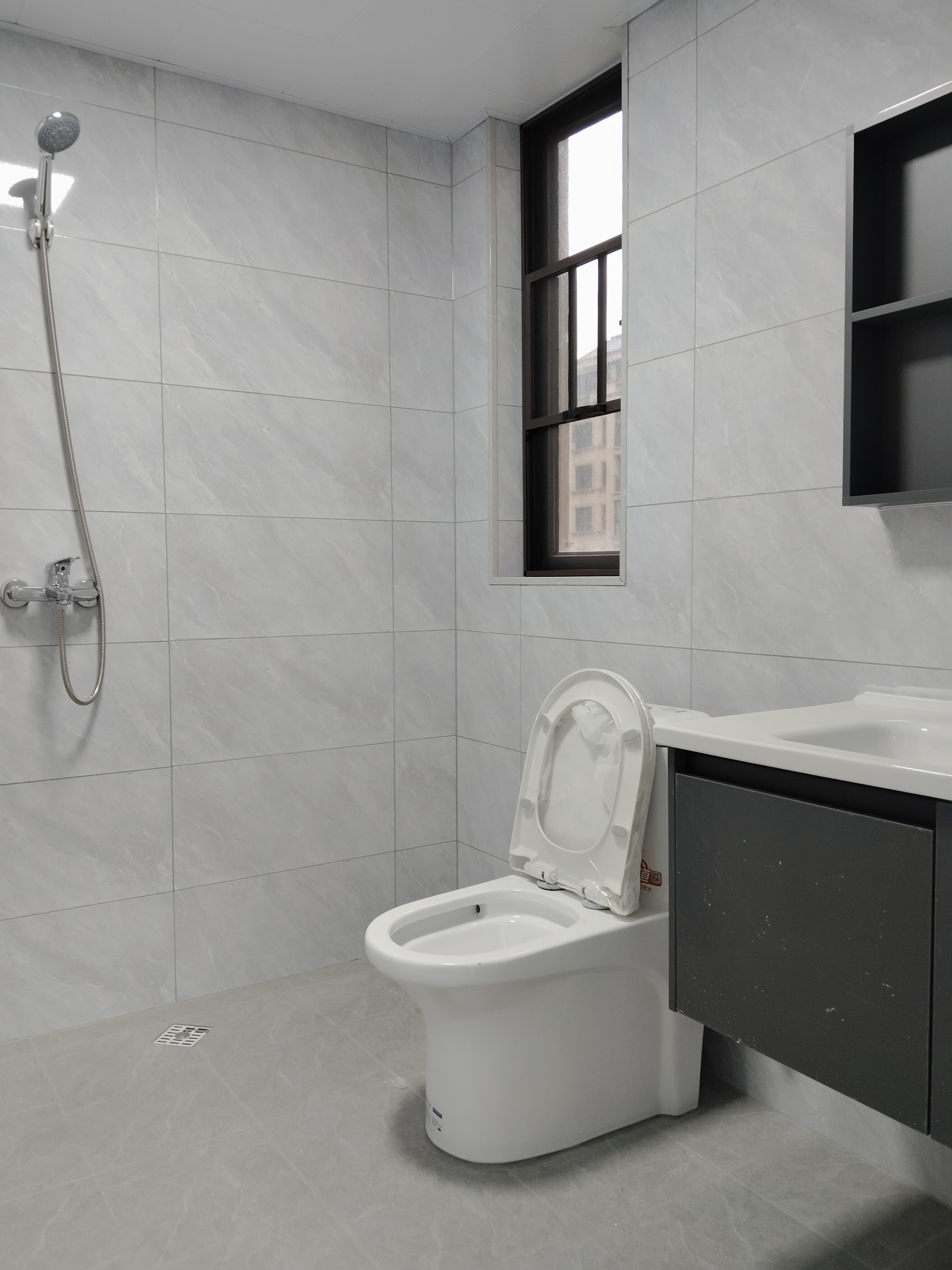 美的梧桐庄园 3室2厅2卫 2600.0元/月 美的梧桐庄园 3室2厅2卫 2600.0元/月室内图