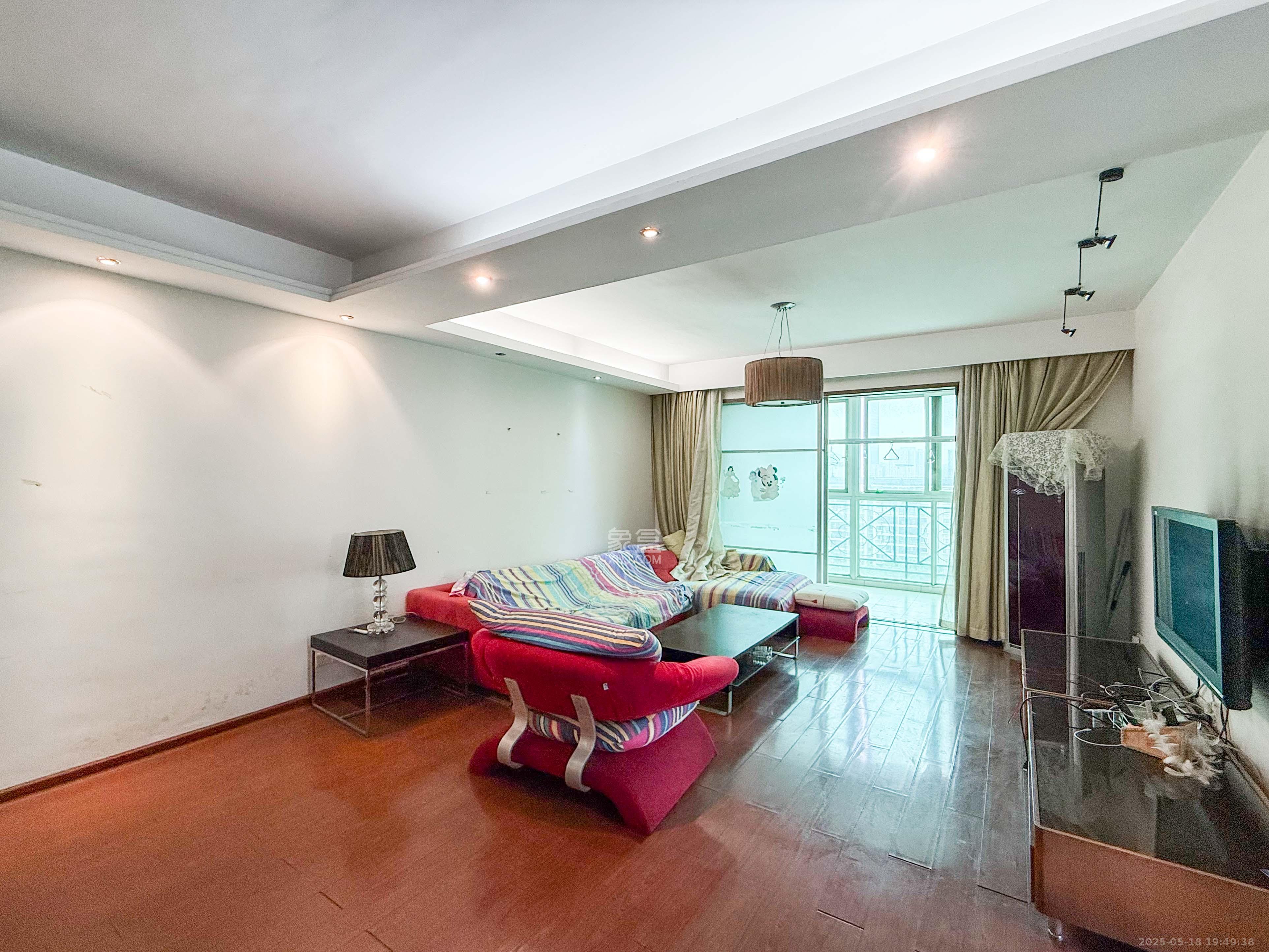 格林星城 2室2厅1卫 78.8万 格林星城 2室2厅1卫 78.8万客厅