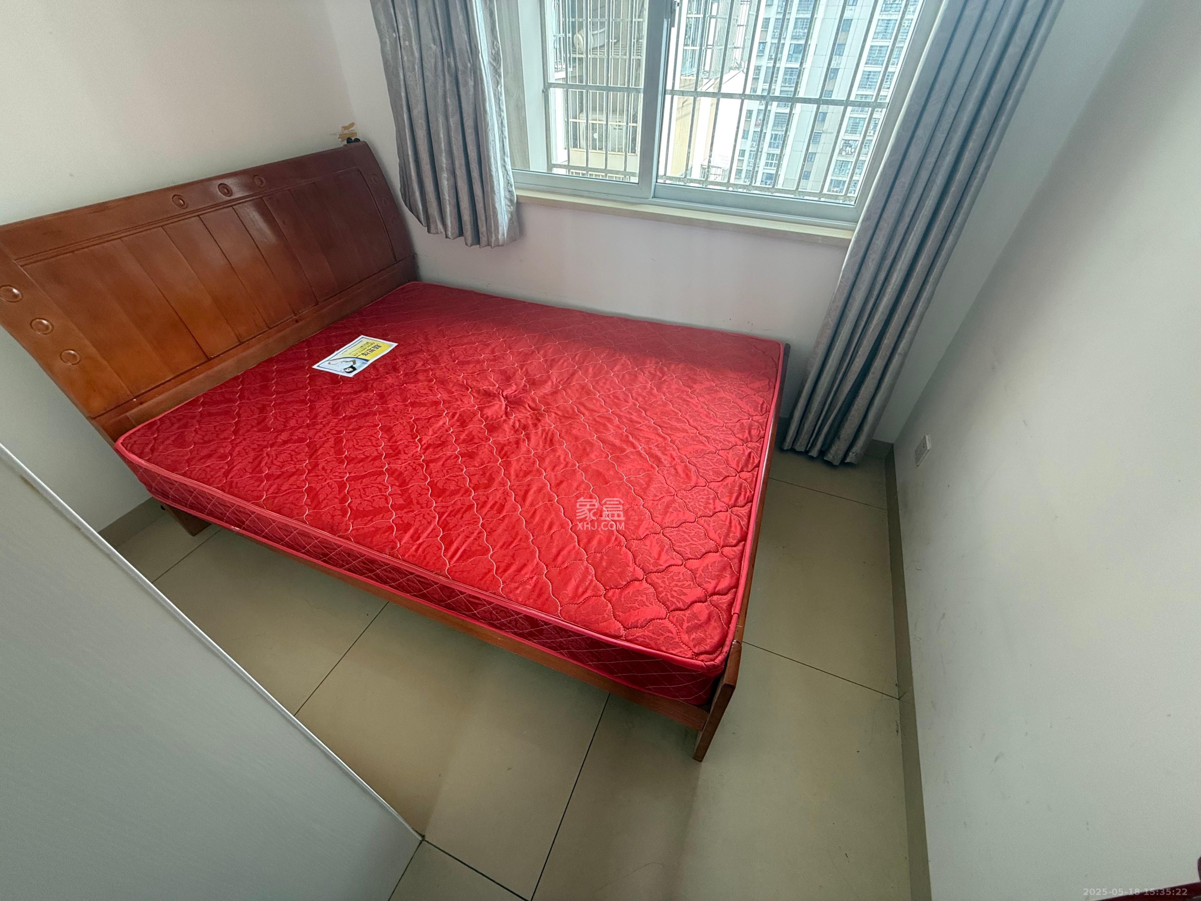 嘉顺苑 3室2厅1卫 2500.0元/月 嘉顺苑 3室2厅1卫 2500.0元/月室内图