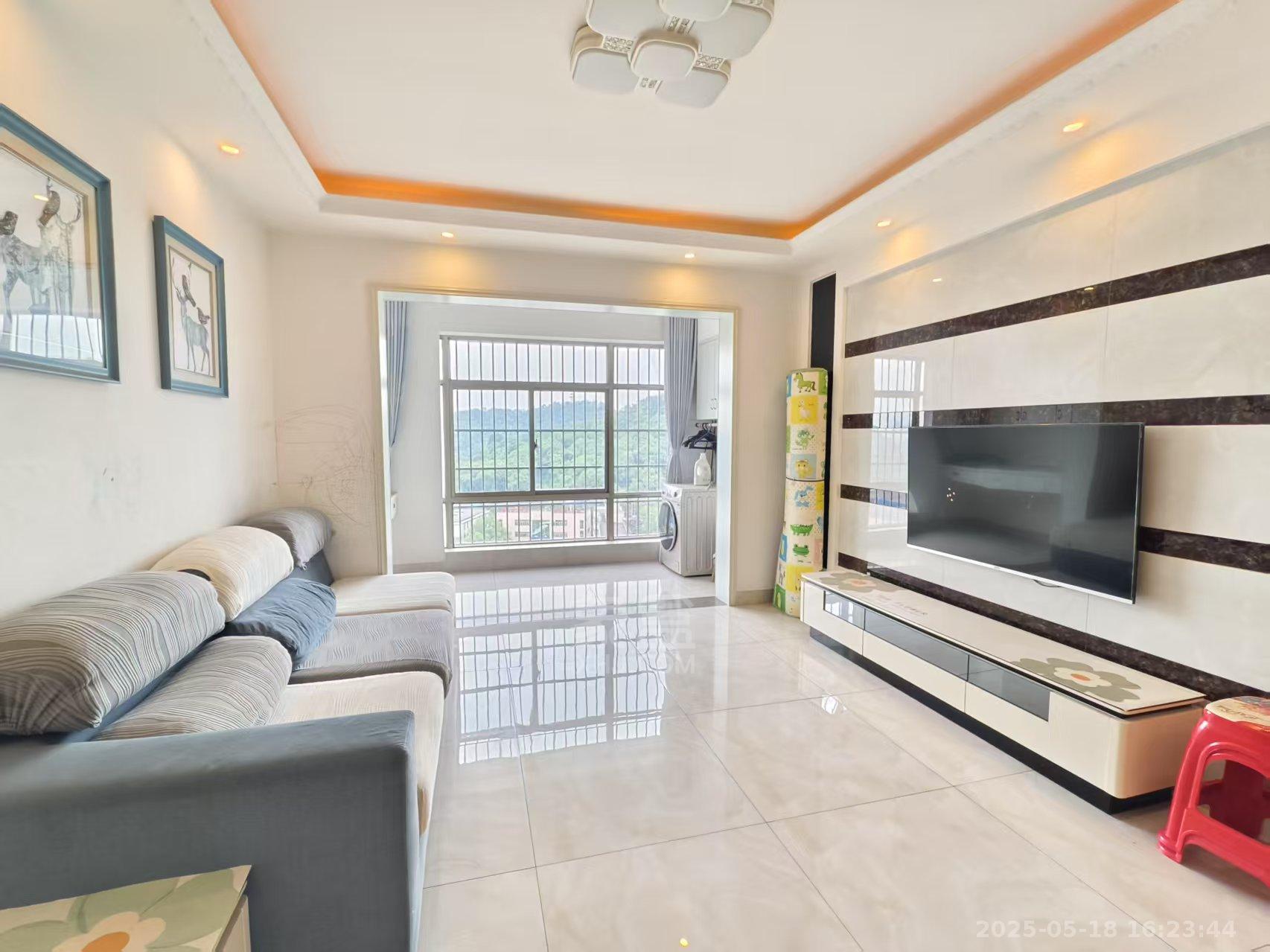 公园道一号(兆富佳园) 2室2厅1卫 1200.0元/月 公园道一号(兆富佳园) 2室2厅1卫 1200.0元/月室内图