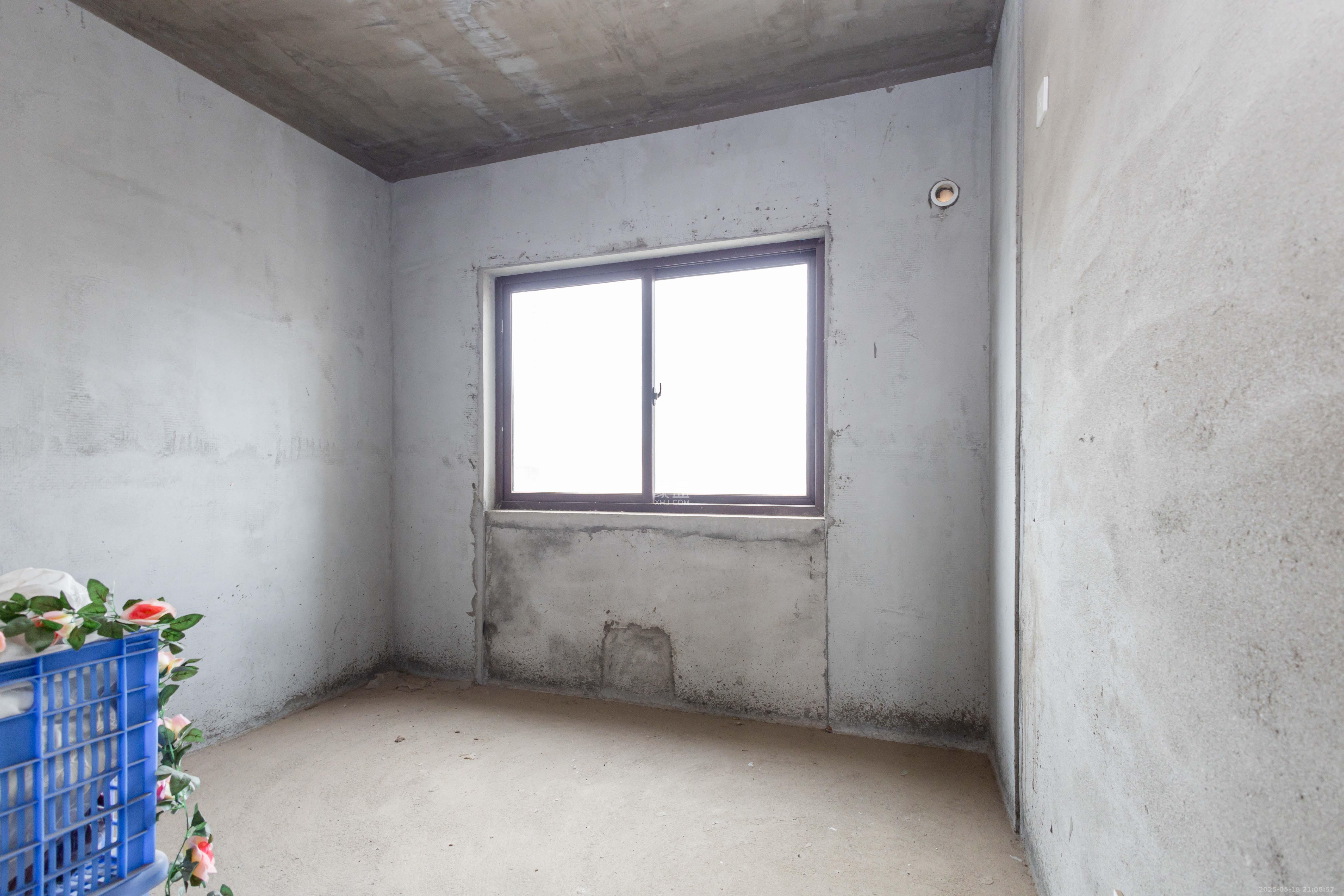 东方美地 4室2厅2卫 91.8万 东方美地 4室2厅2卫 91.8万卧室