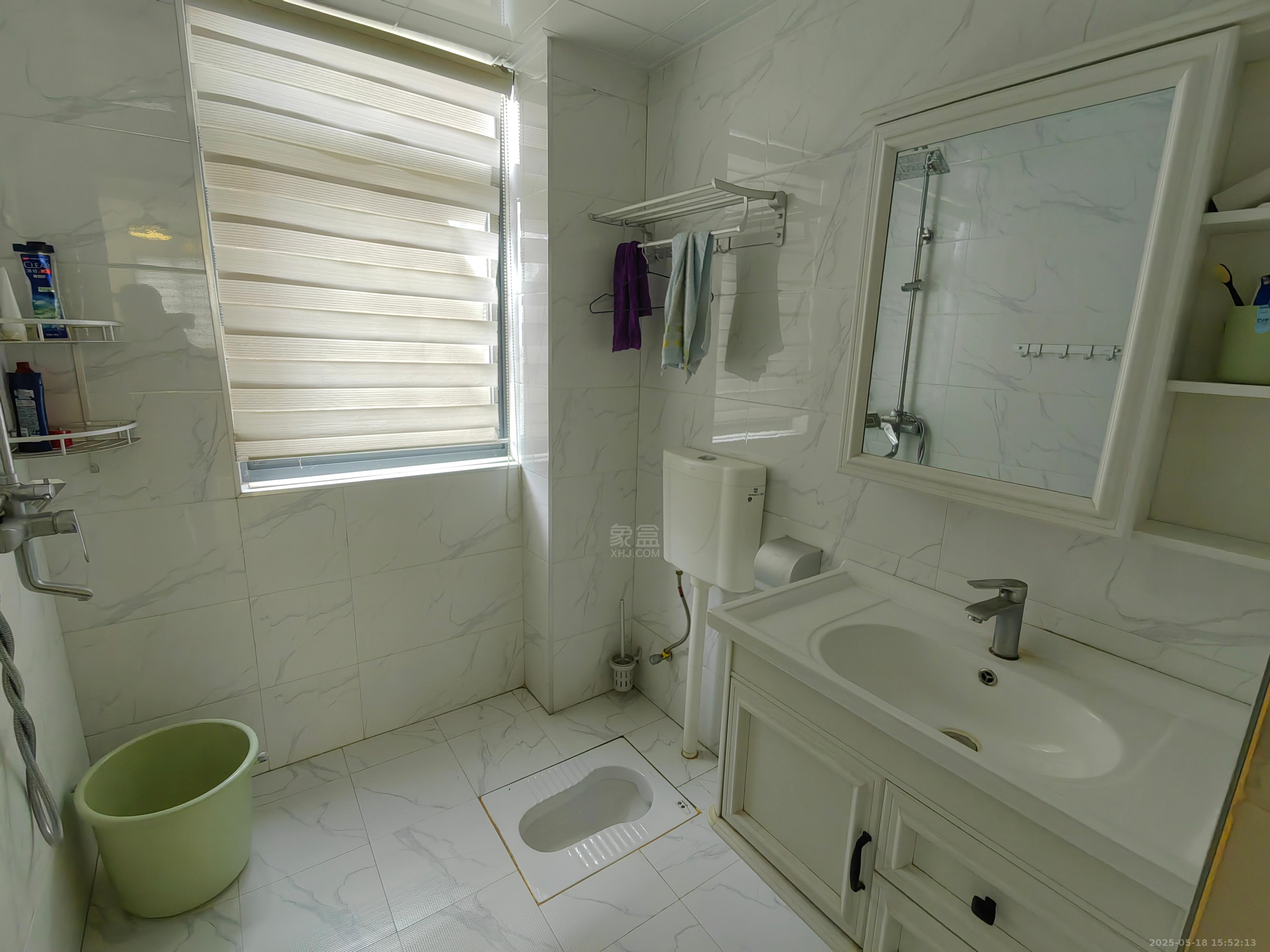 时代新城(翰林府) 3室2厅1卫 1400.0元/月 时代新城(翰林府) 3室2厅1卫 1400.0元/月室内图