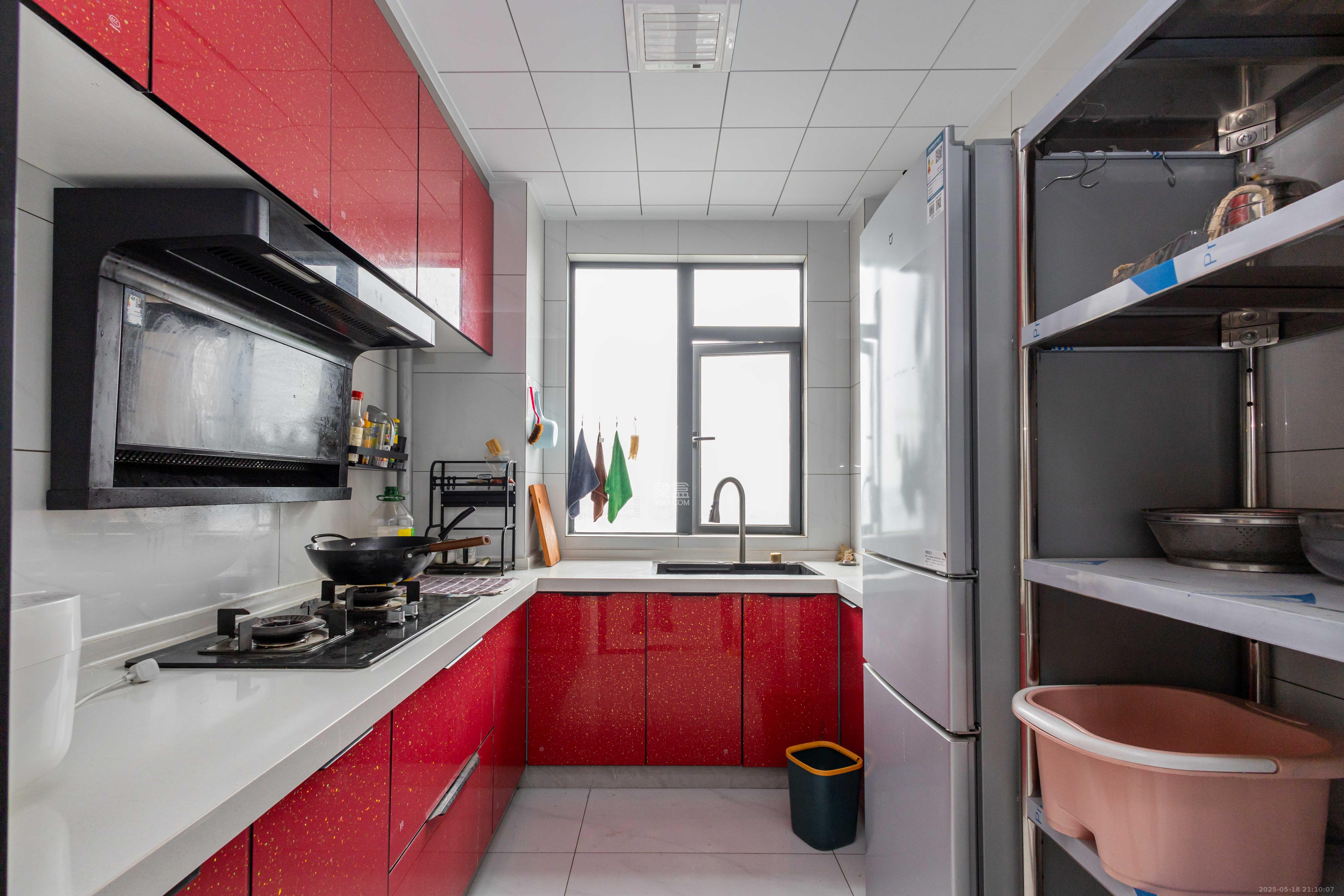 日盛湖湘花苑 1室0厅0卫 123.0万 日盛湖湘花苑 1室0厅0卫 123.0万厨房