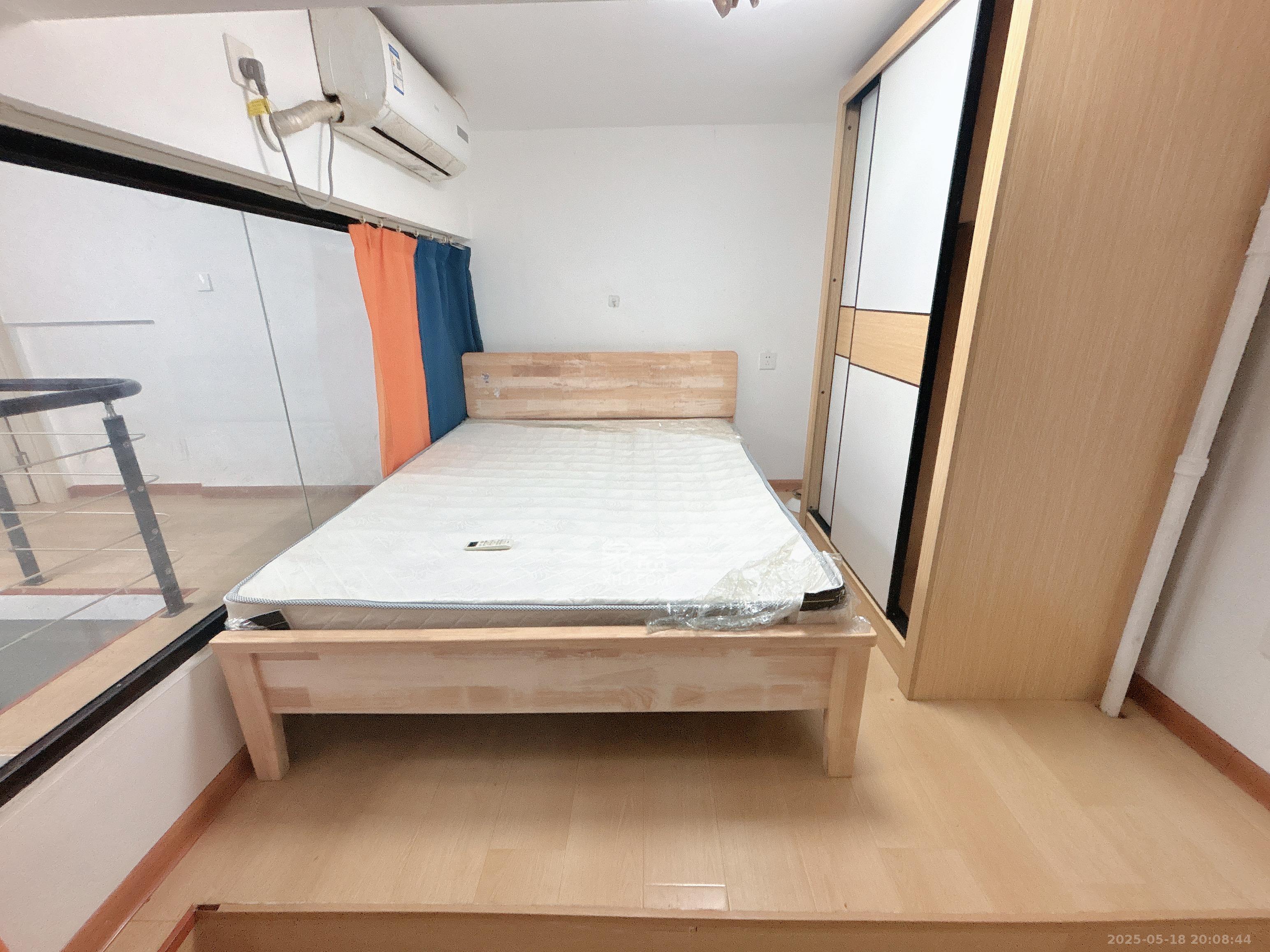 振业城三期  2室1厅1卫    2400.0元/月室内图
