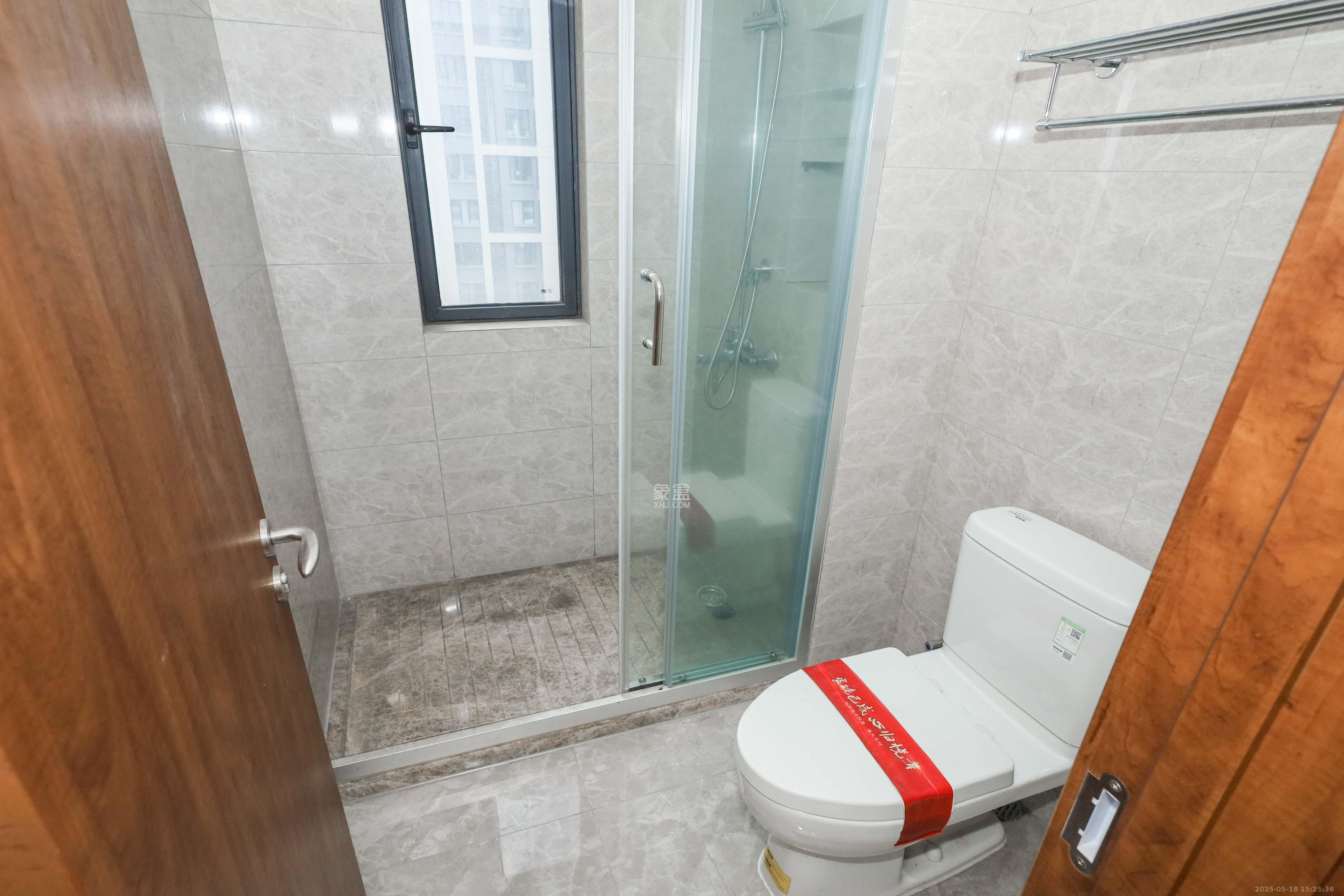 梅溪悦章  4室2厅2卫    168.0万 梅溪悦章  4室2厅2卫    168.0万卫生间