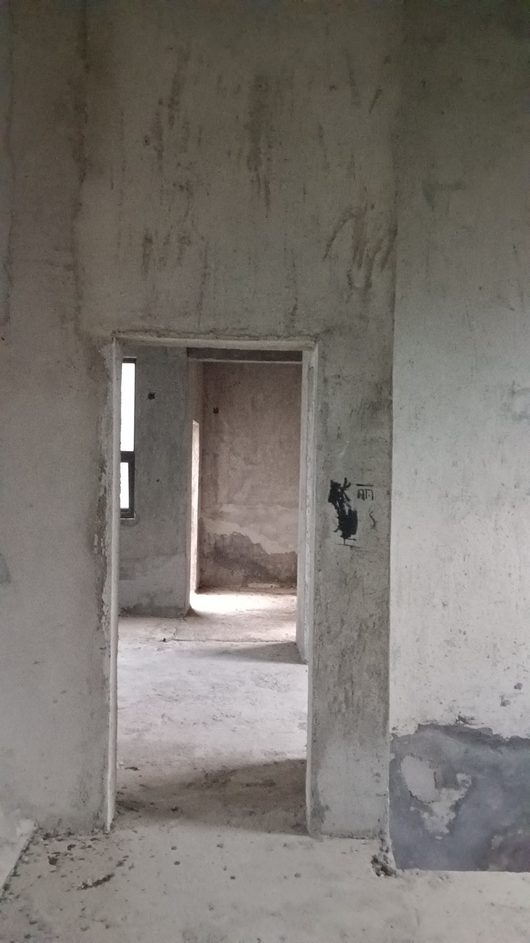 悦江山 6室2厅4卫 120.0万 悦江山 6室2厅4卫 120.0万客厅