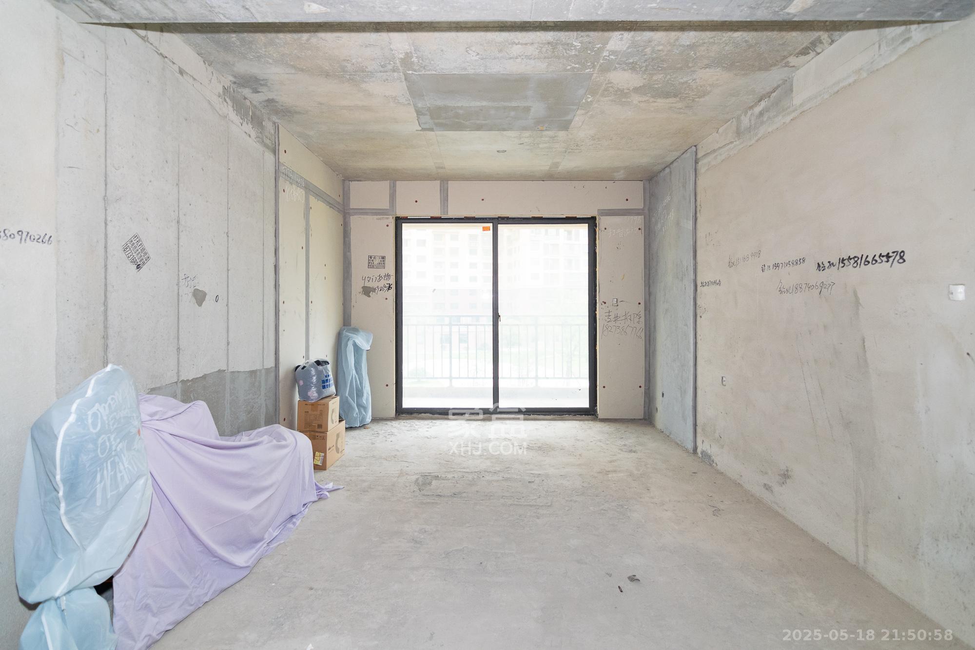 大湖苑 3室2厅2卫 53.8万 大湖苑 3室2厅2卫 53.8万客厅