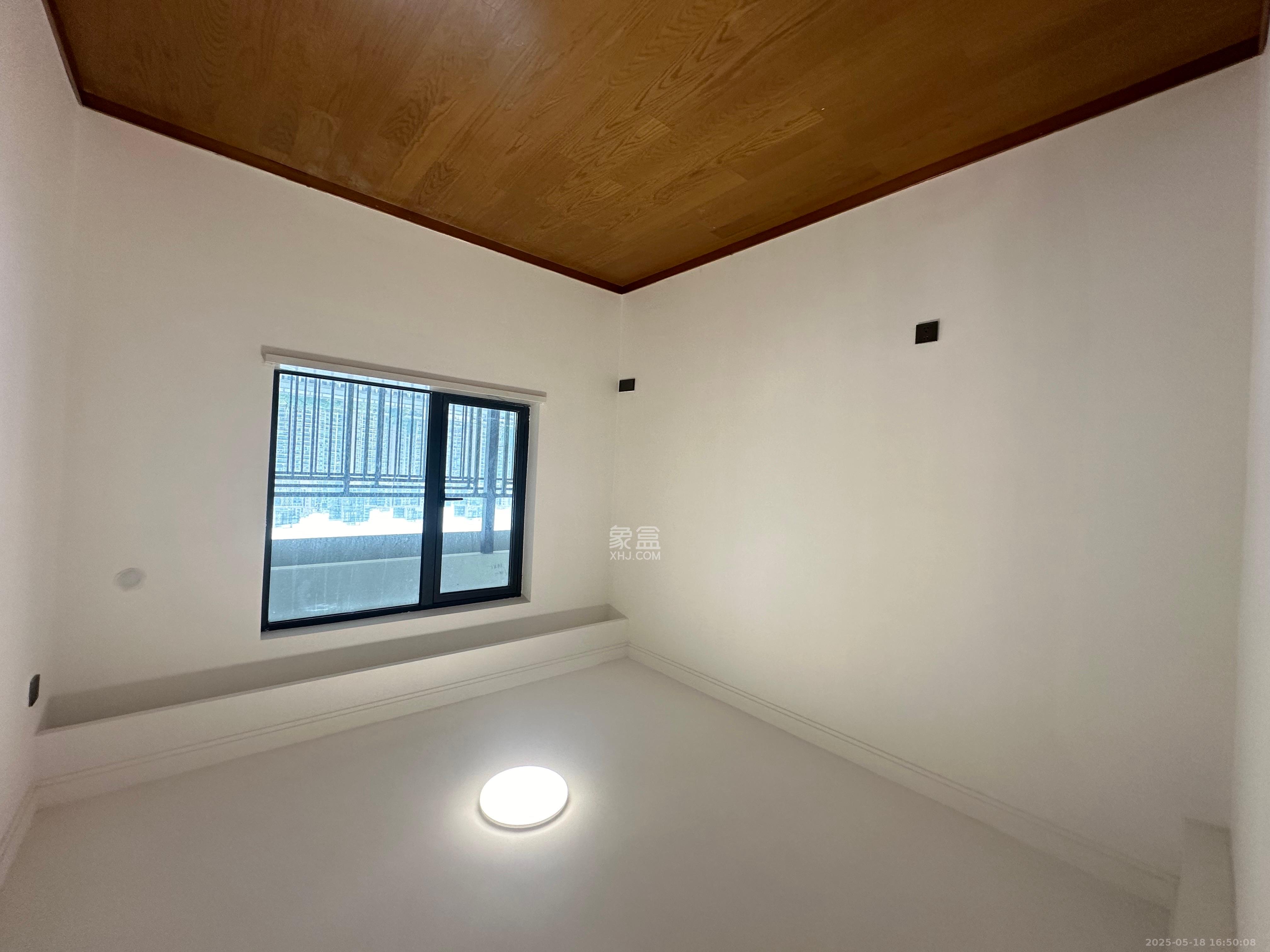 旭辉雨花郡  3室2厅2卫   4000.00元/月室内图