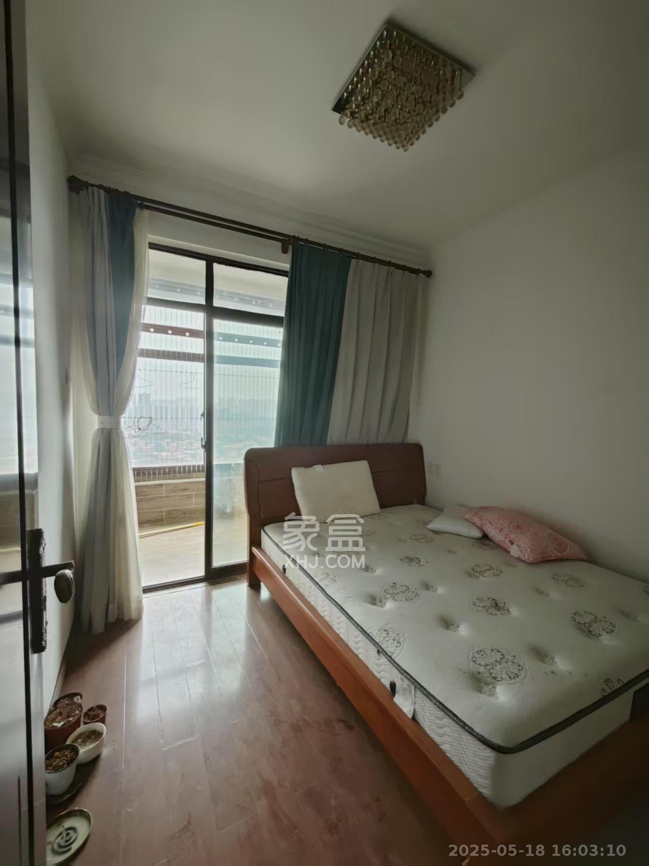 金地三千府(金地湖山樾、金地自在城) 3室1厅1卫 1500.0元/月 金地三千府(金地湖山樾、金地自在城) 3室1厅1卫 1500.0元/月室内图