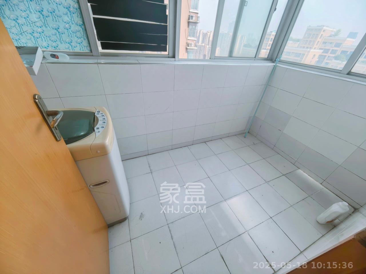 上河国际B座  1室2厅1卫    1600.0元/月室内图