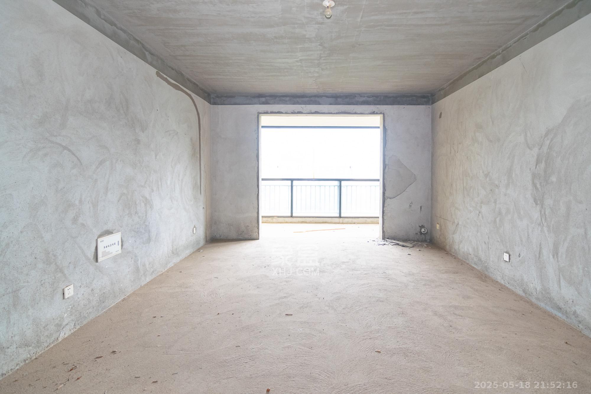 晟通城  3室2厅2卫    73.8万 晟通城  3室2厅2卫    73.8万