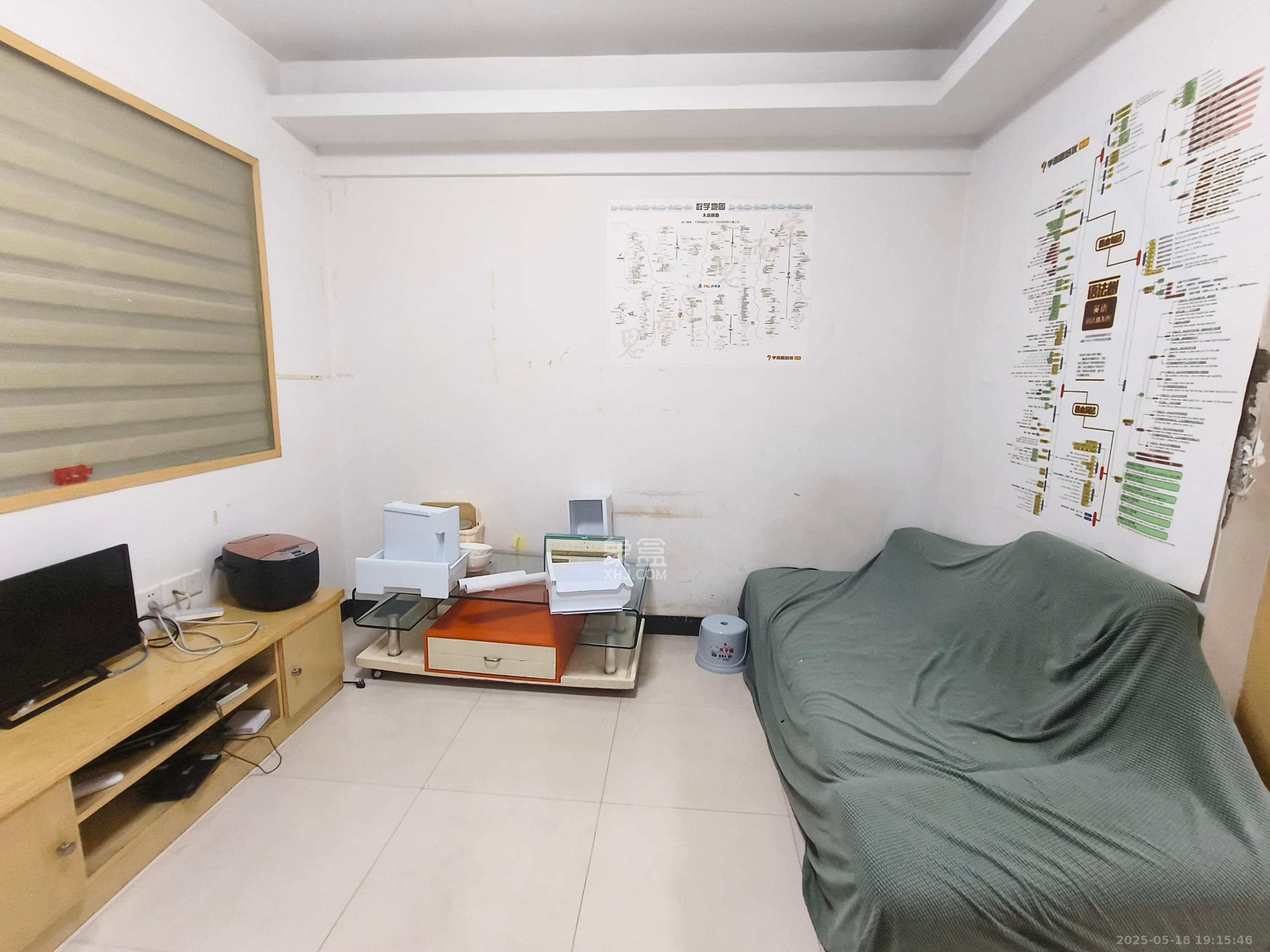 云鼎公馆  1室1厅1卫   1300.00元/月室内图