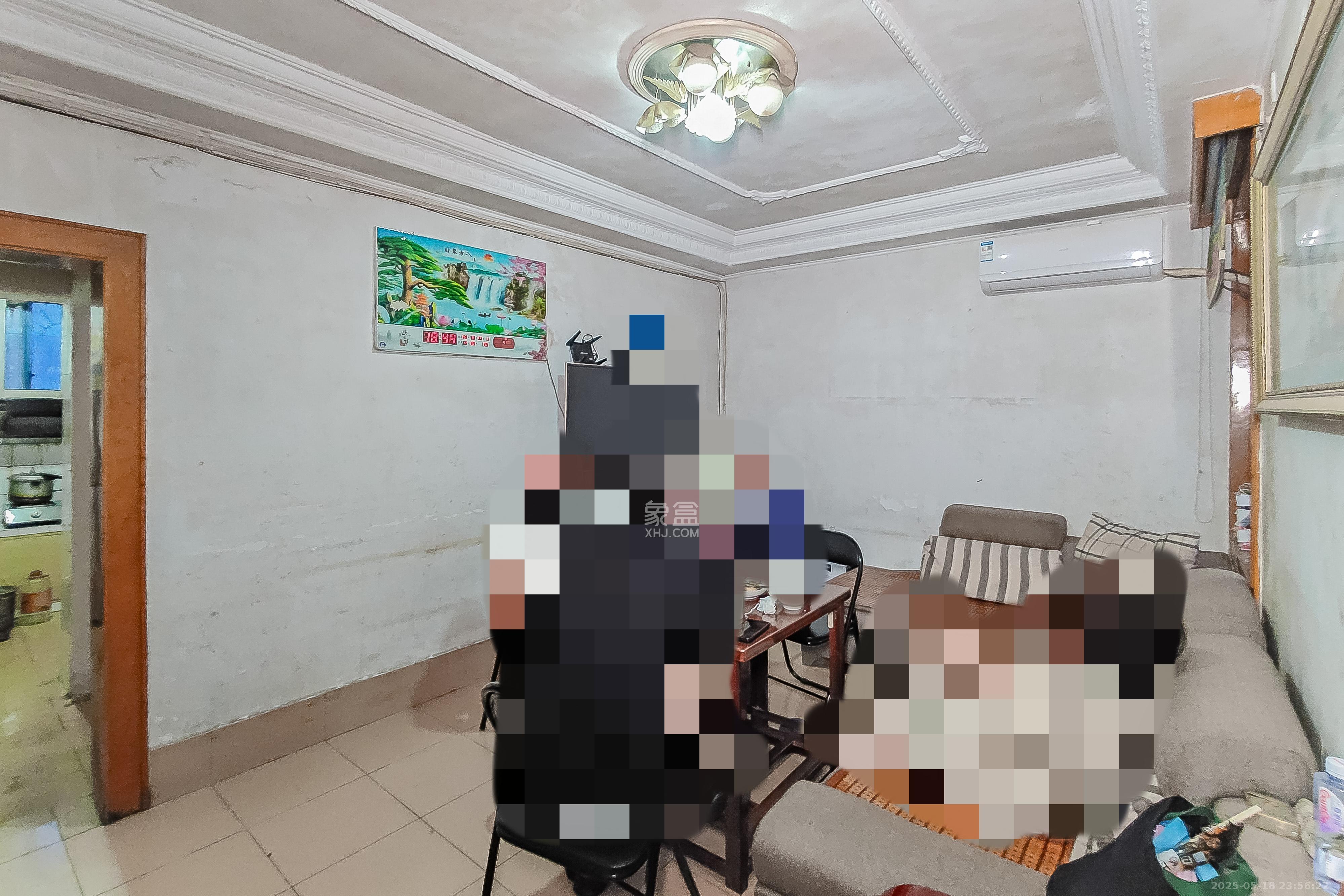 茶园坡社区(原王家冲社区)  2室1厅1卫    30.66万 茶园坡社区(原王家冲社区)  2室1厅1卫    30.66万客厅