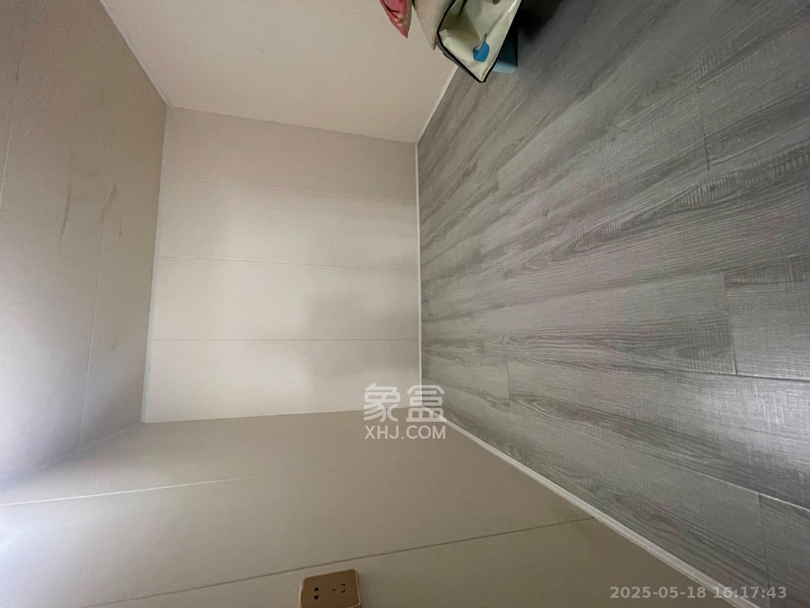 洋湖时代  1室1厅1卫   1800.00元/月室内图