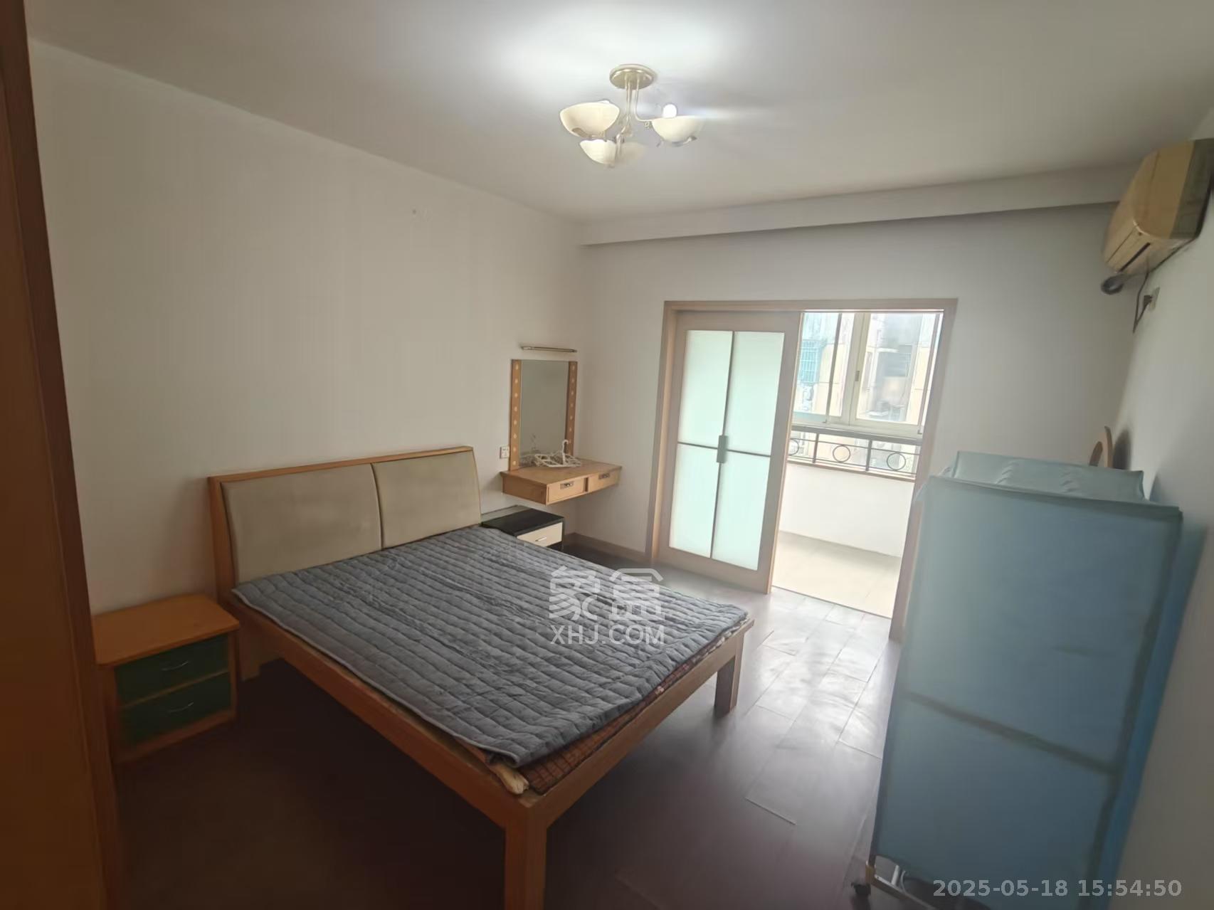 新世纪家园 3室2厅1卫 2600.0元/月 新世纪家园 3室2厅1卫 2600.0元/月室内图