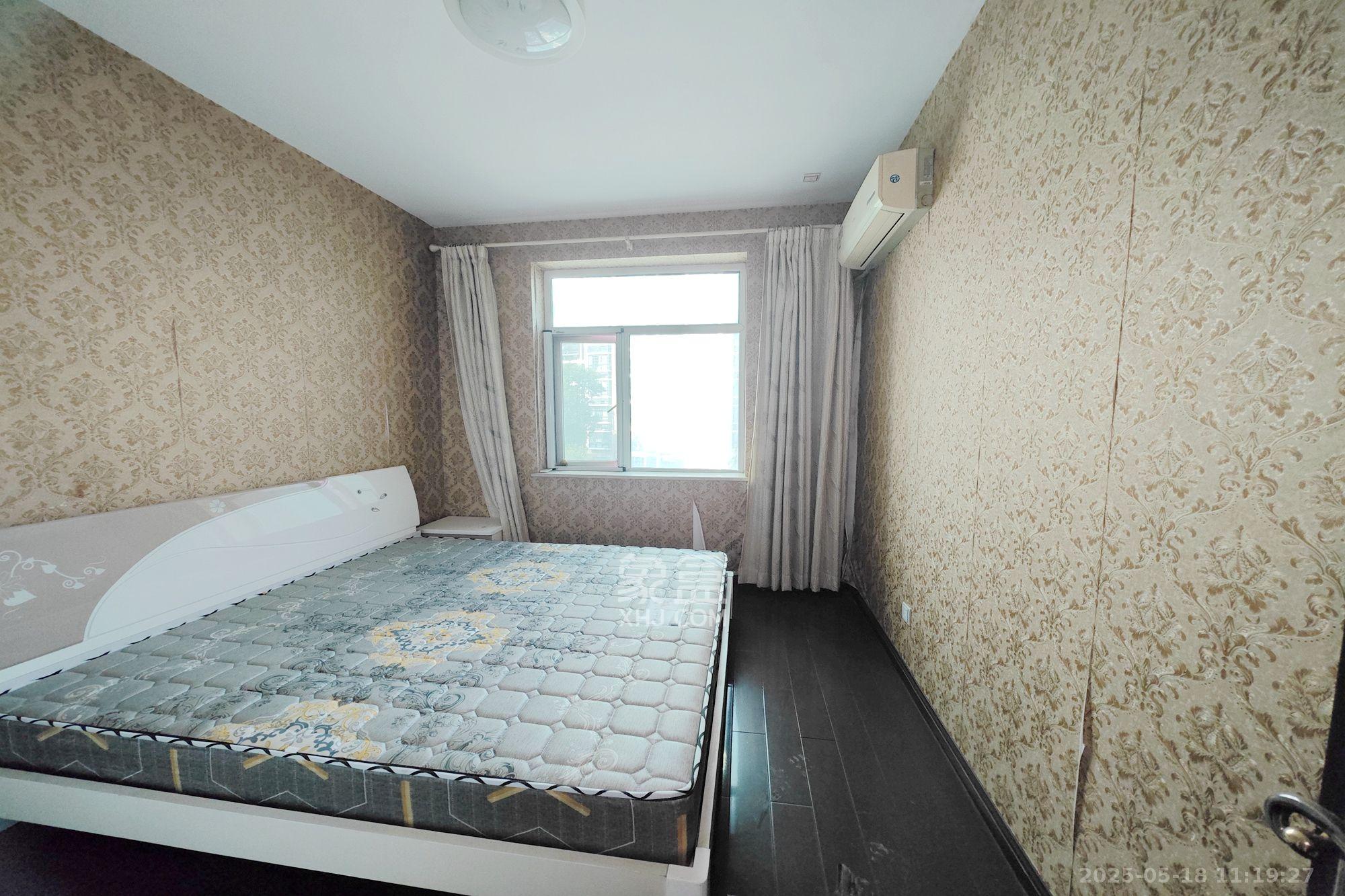 名都花園  3室2廳1衛(wèi)    2800.0元/月室內(nèi)圖