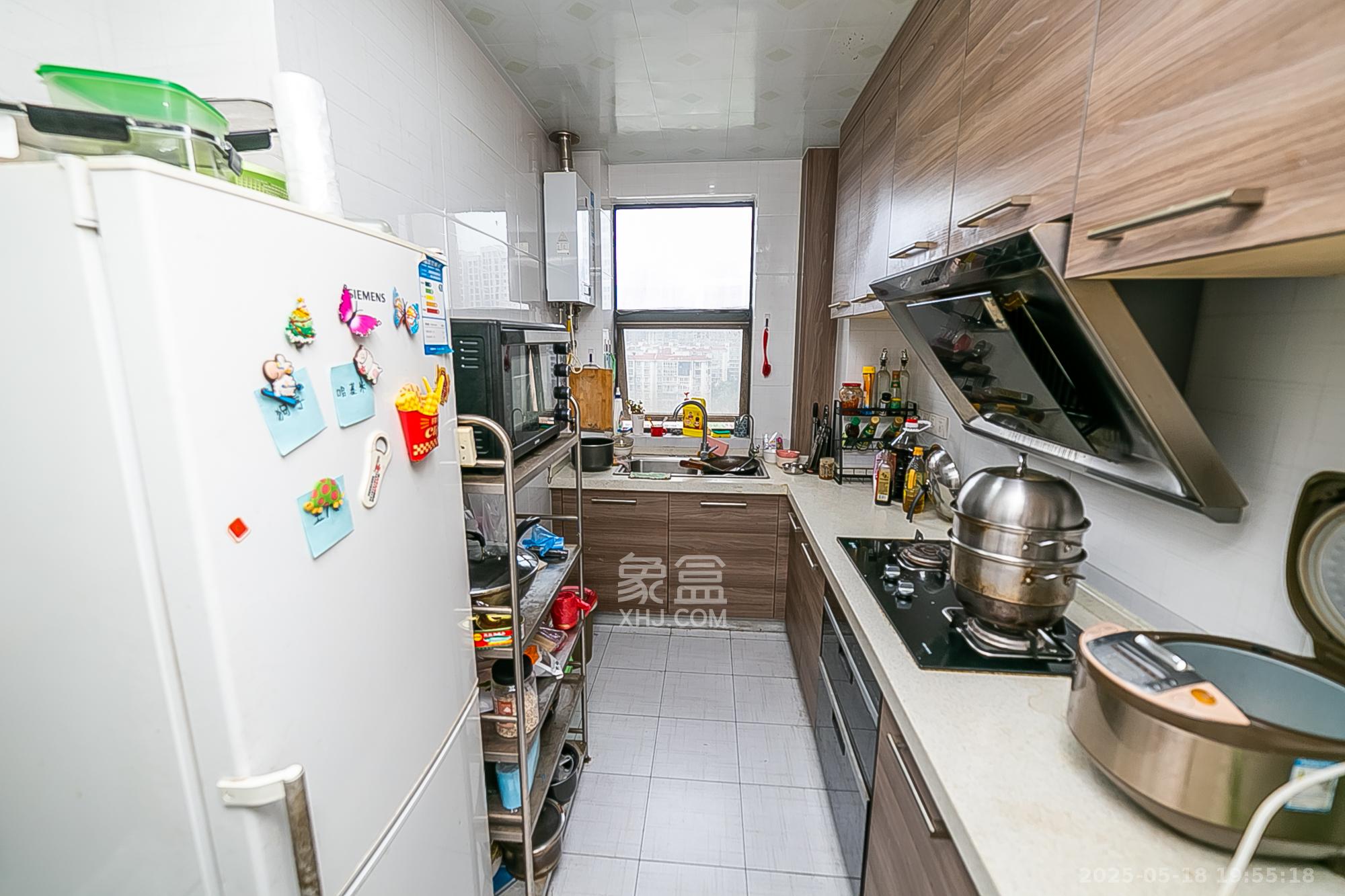 天鸿天府(天鸿中央大院) 4室2厅1卫 132.0万 天鸿天府(天鸿中央大院) 4室2厅1卫 132.0万其他