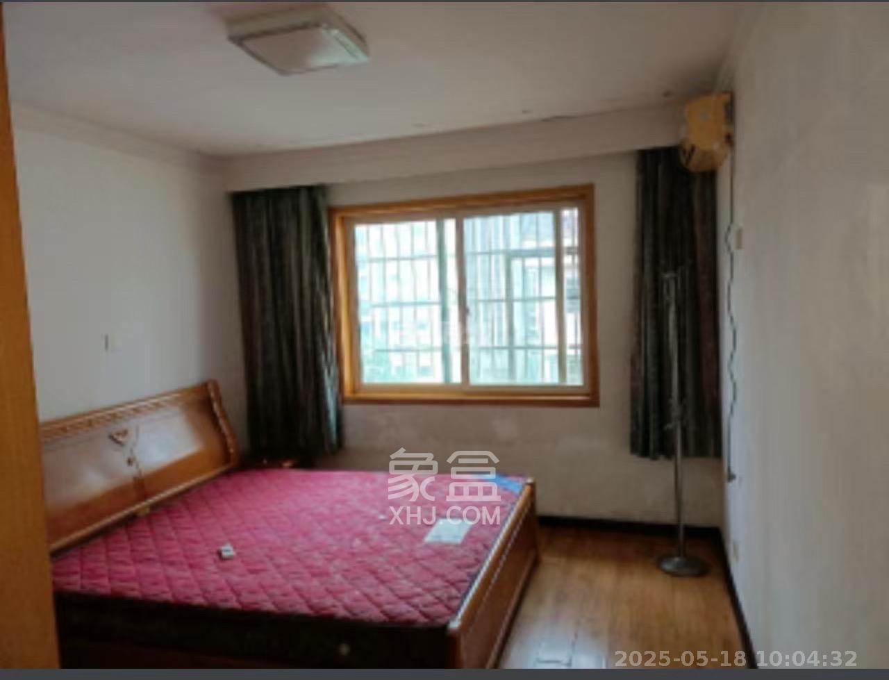 洪山家园  3室2厅2卫   1700.00元/月室内图