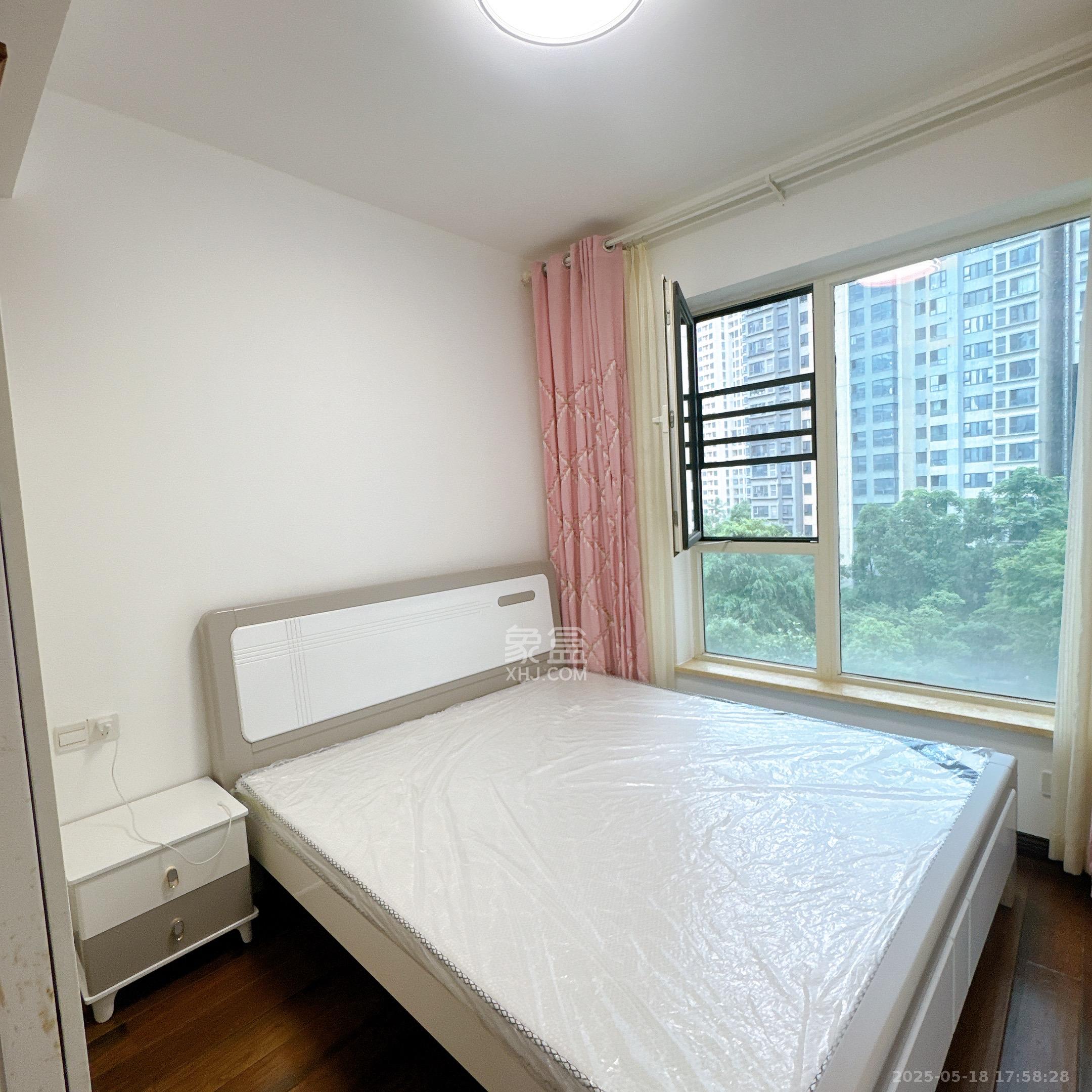 北辰三角洲D2区 4室2厅2卫 5000.0元/月 北辰三角洲D2区 4室2厅2卫 5000.0元/月室内图