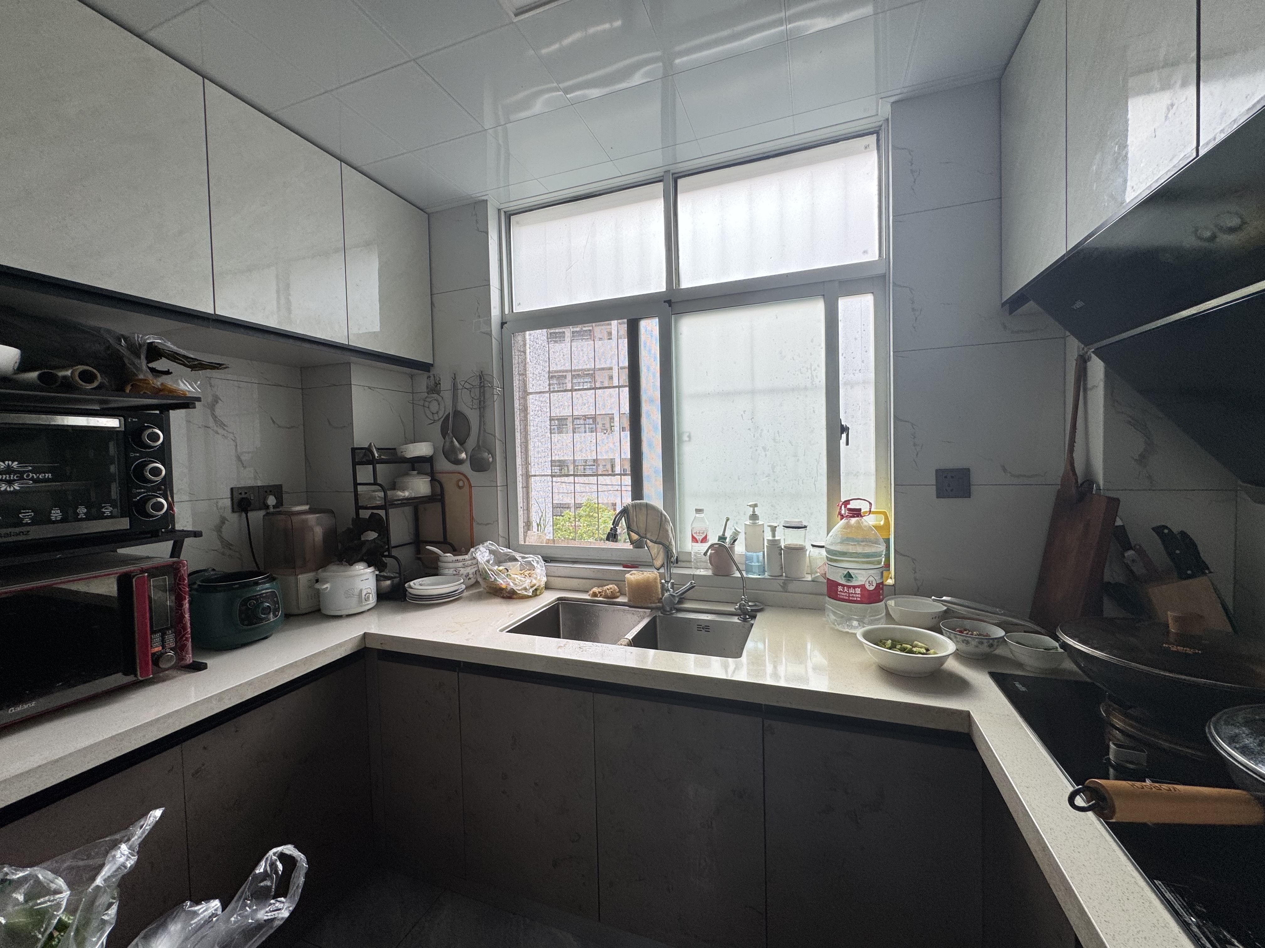 御笔华章  2室1厅1卫   1800.00元/月室内图