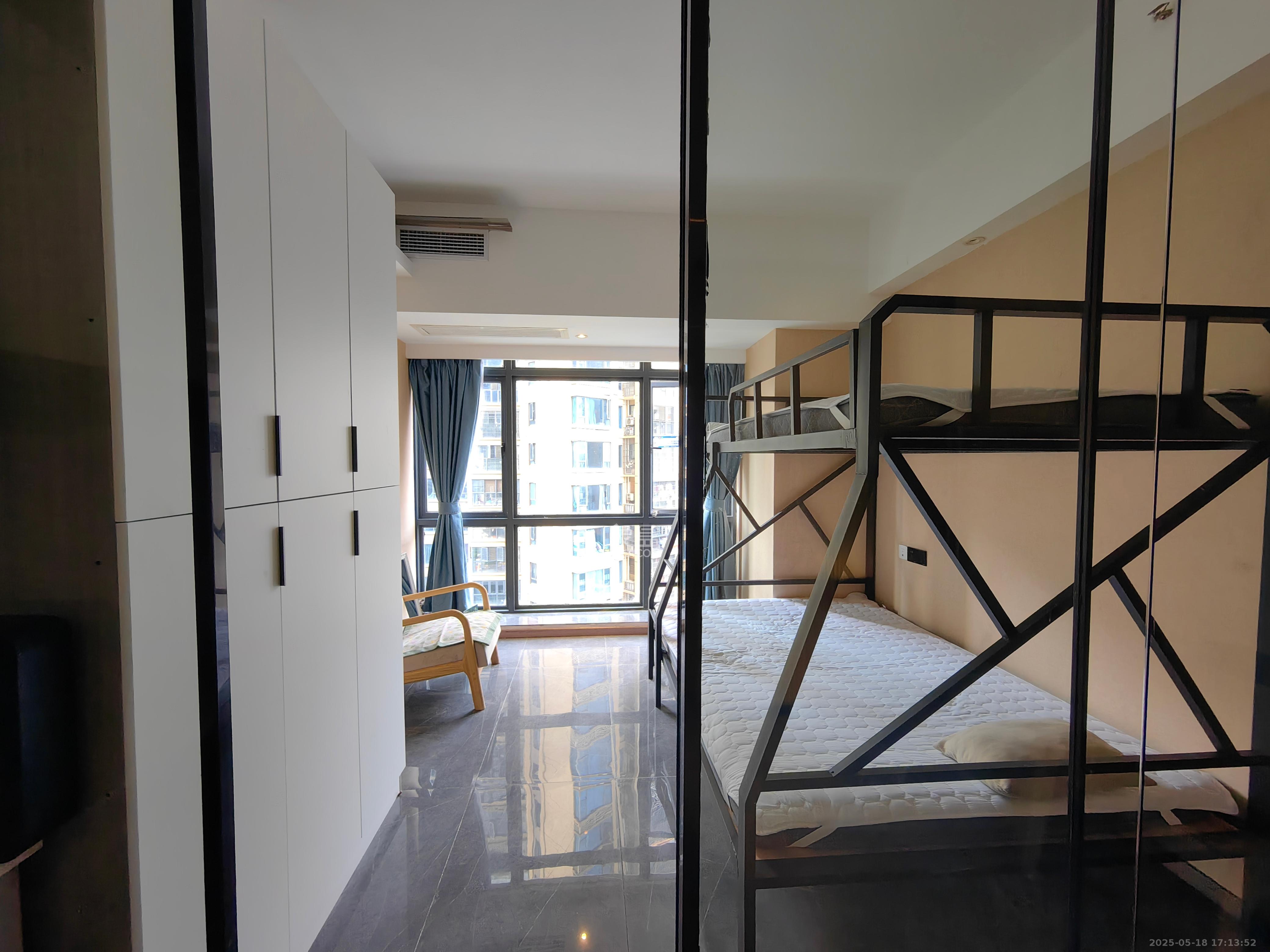 方略城市广场  1室1厅1卫    1200.0元/月 方略城市广场  1室1厅1卫    1200.0元/月室内图