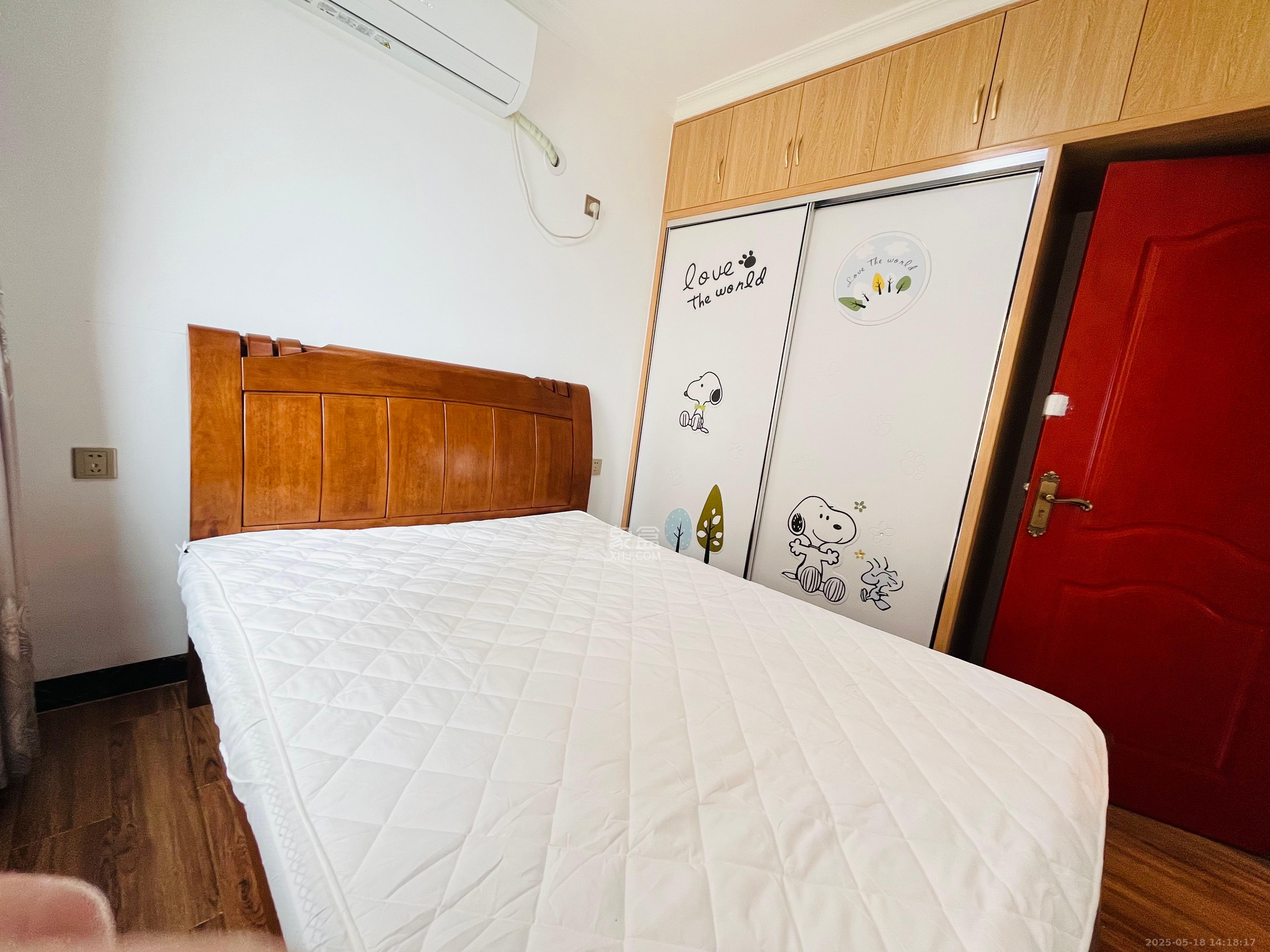 洋湖春园  4室2厅1卫   1800.00元/月室内图